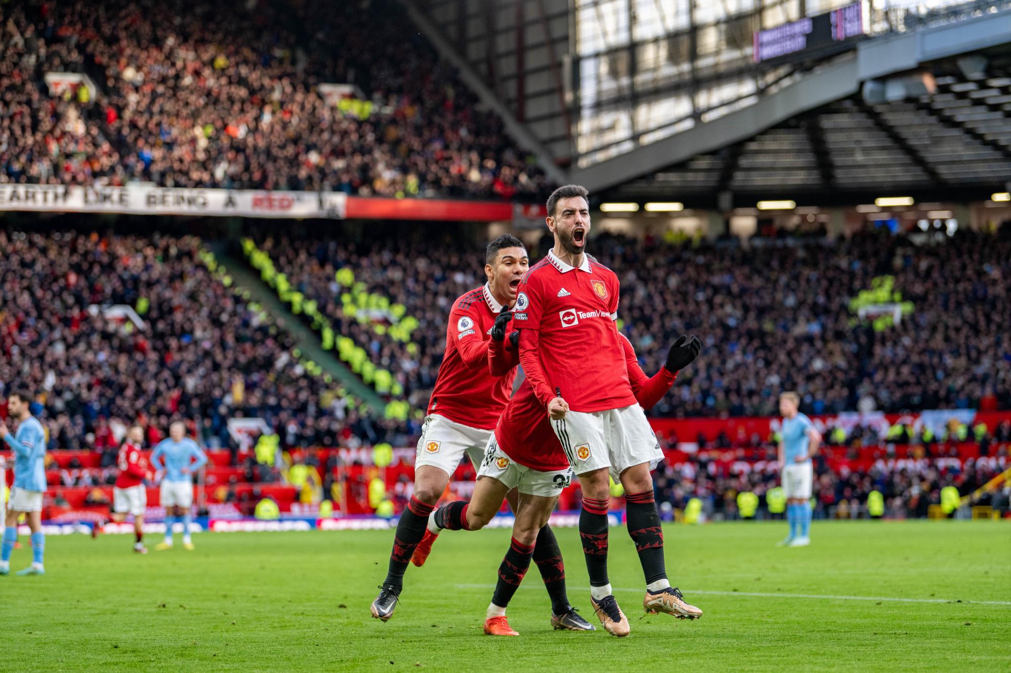 $!Manchester United se lleva el derbi ante el City