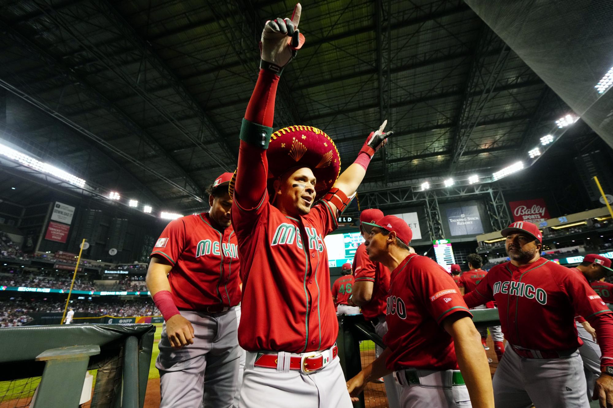 $!Joey Meneses comanda paliza de México a Estados Unidos