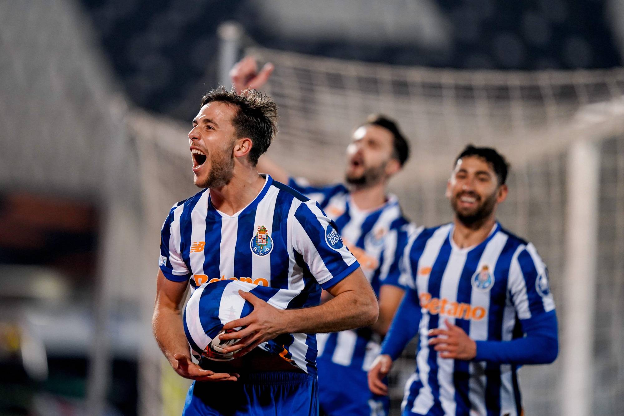 $!Martín Anselmi debuta con triunfo y Porto avanza a los Playoffs de la Europa League