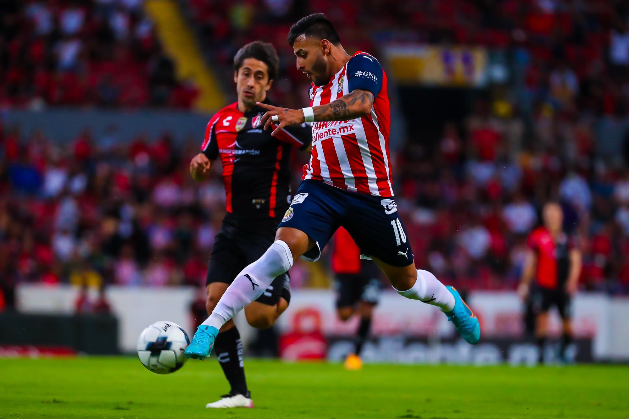 $!Chivas ratifica continuidad de Michel Leaño como su director técnico