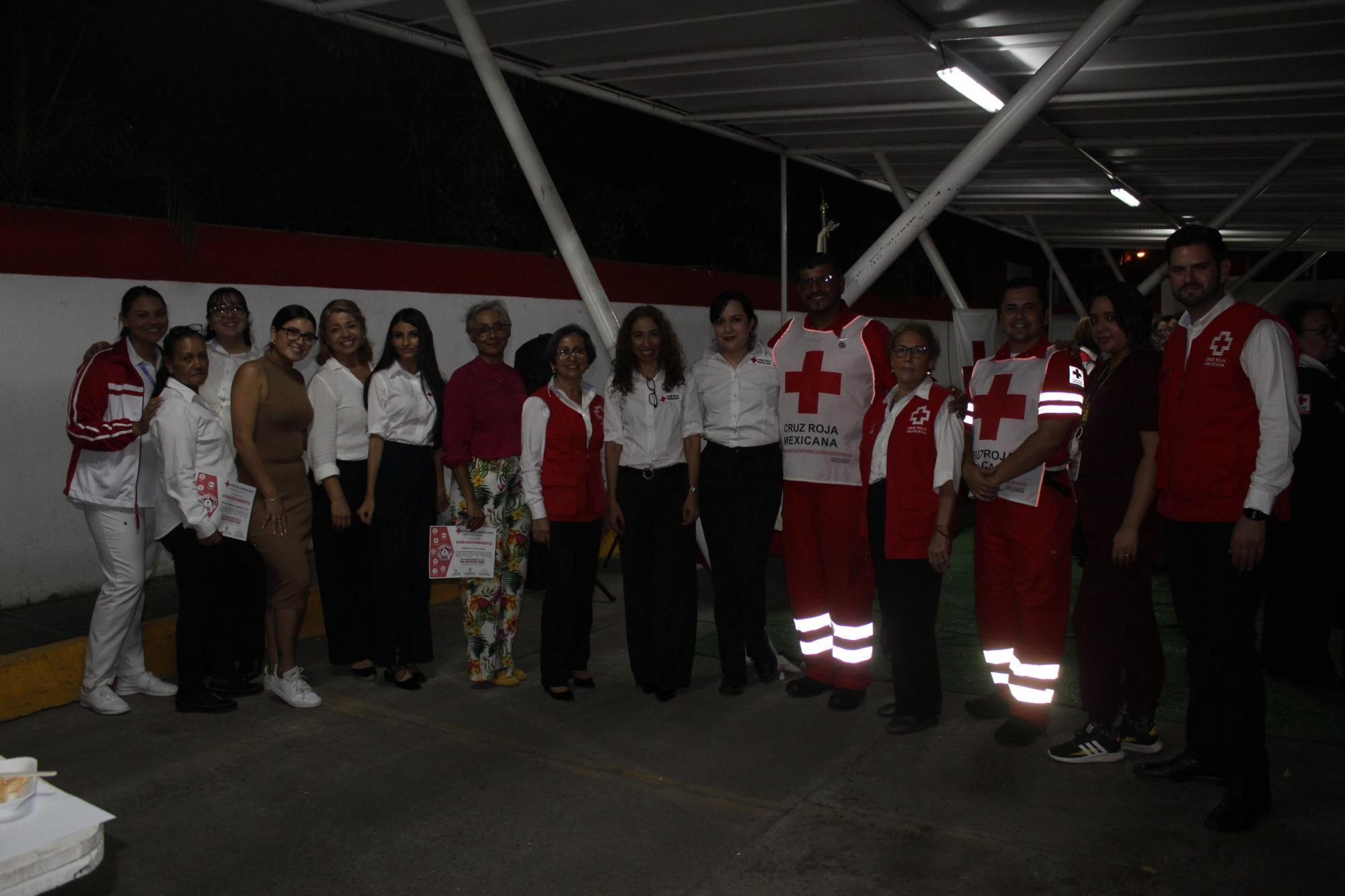 $!Cruz Roja Mazatlán entrega reconocimientos a voluntarios