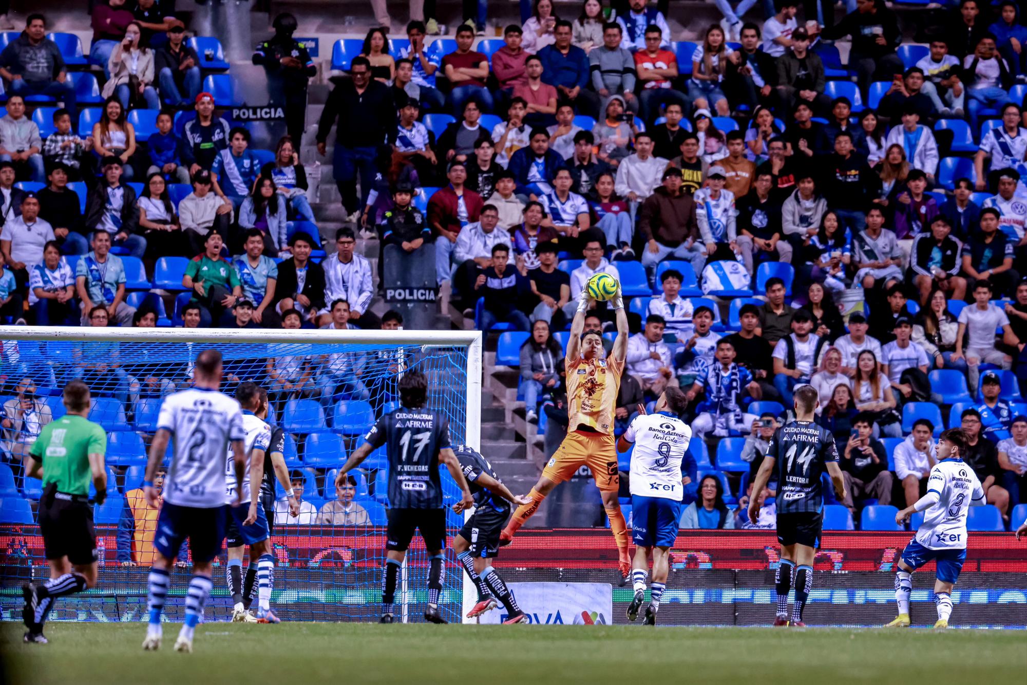 $!Cantan los Gallos en Puebla