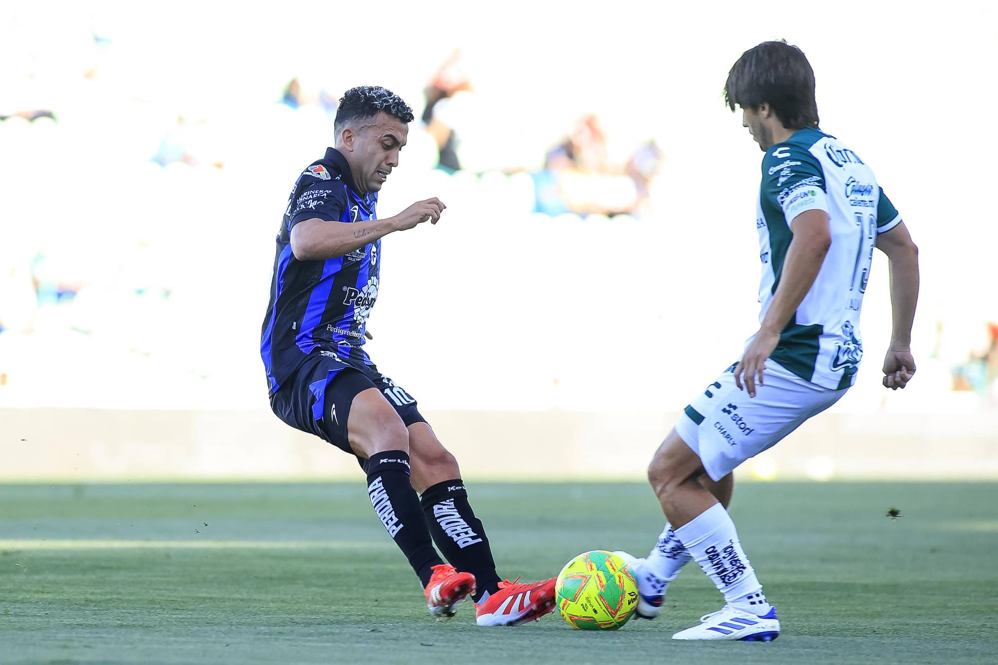 $!Querétaro se impone en la Laguna y sueña con el Play-In