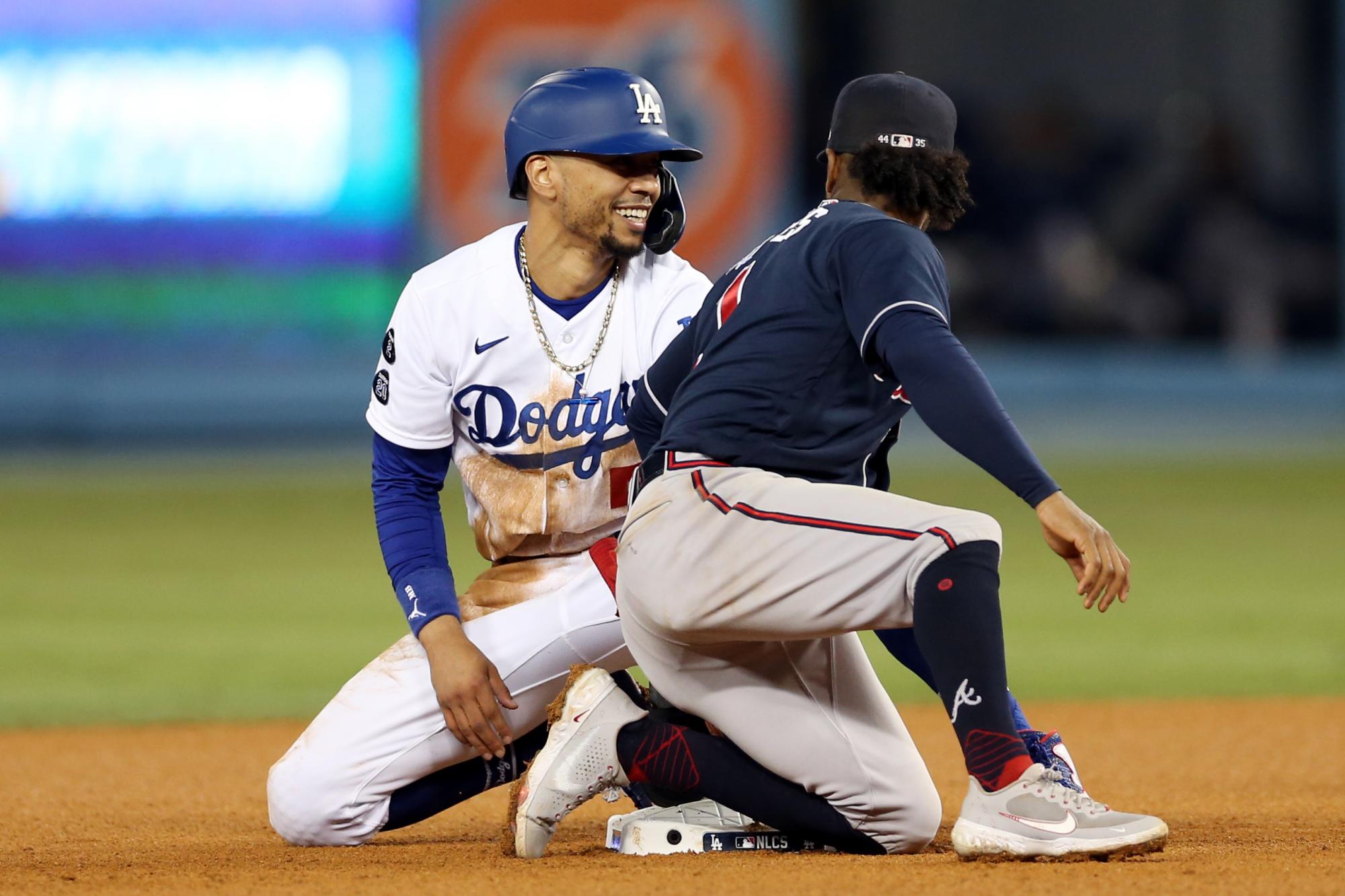 $!Chris Taylor pega 3 jonrones y tiene de vuelta a Dodgers en la Serie de Campeonato