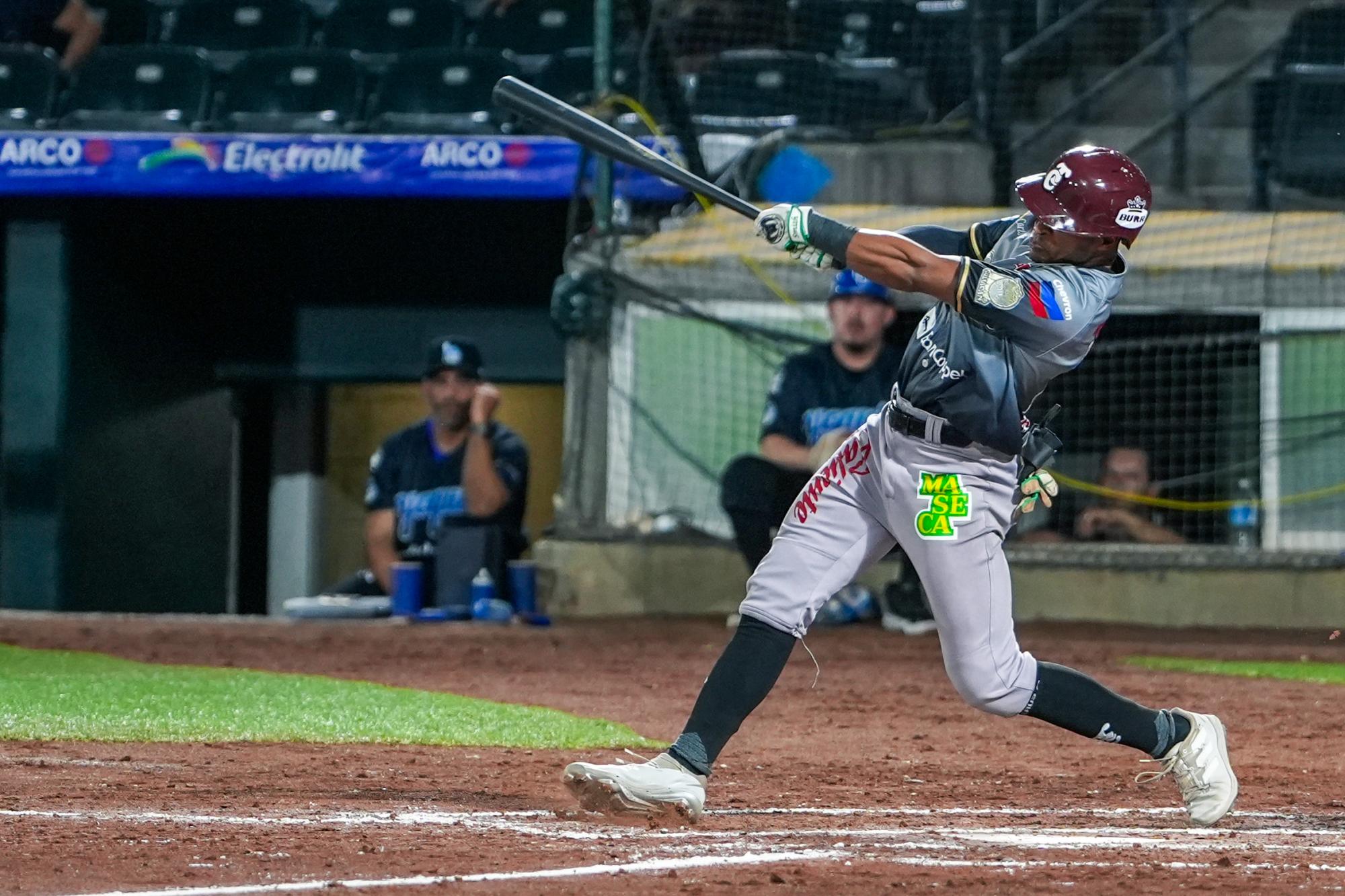$!Tomateros de Culiacán logra su primera victoria de la temporada