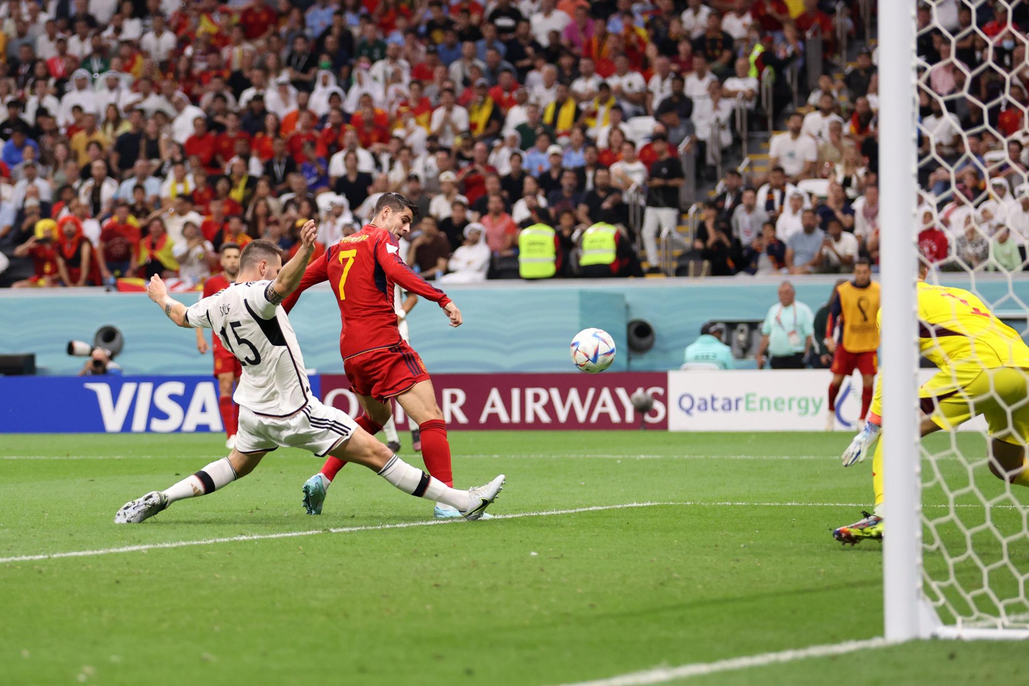 $!España lo deja vivo y Alemania empata el partido