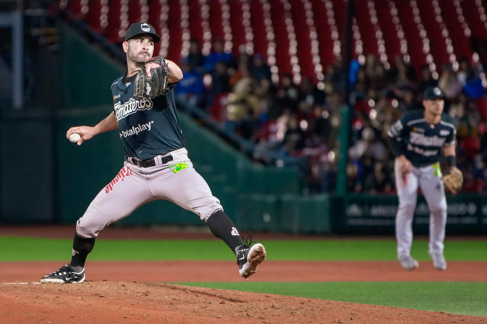 $!Tomateros cae ante Charros en duelo de toma y daca