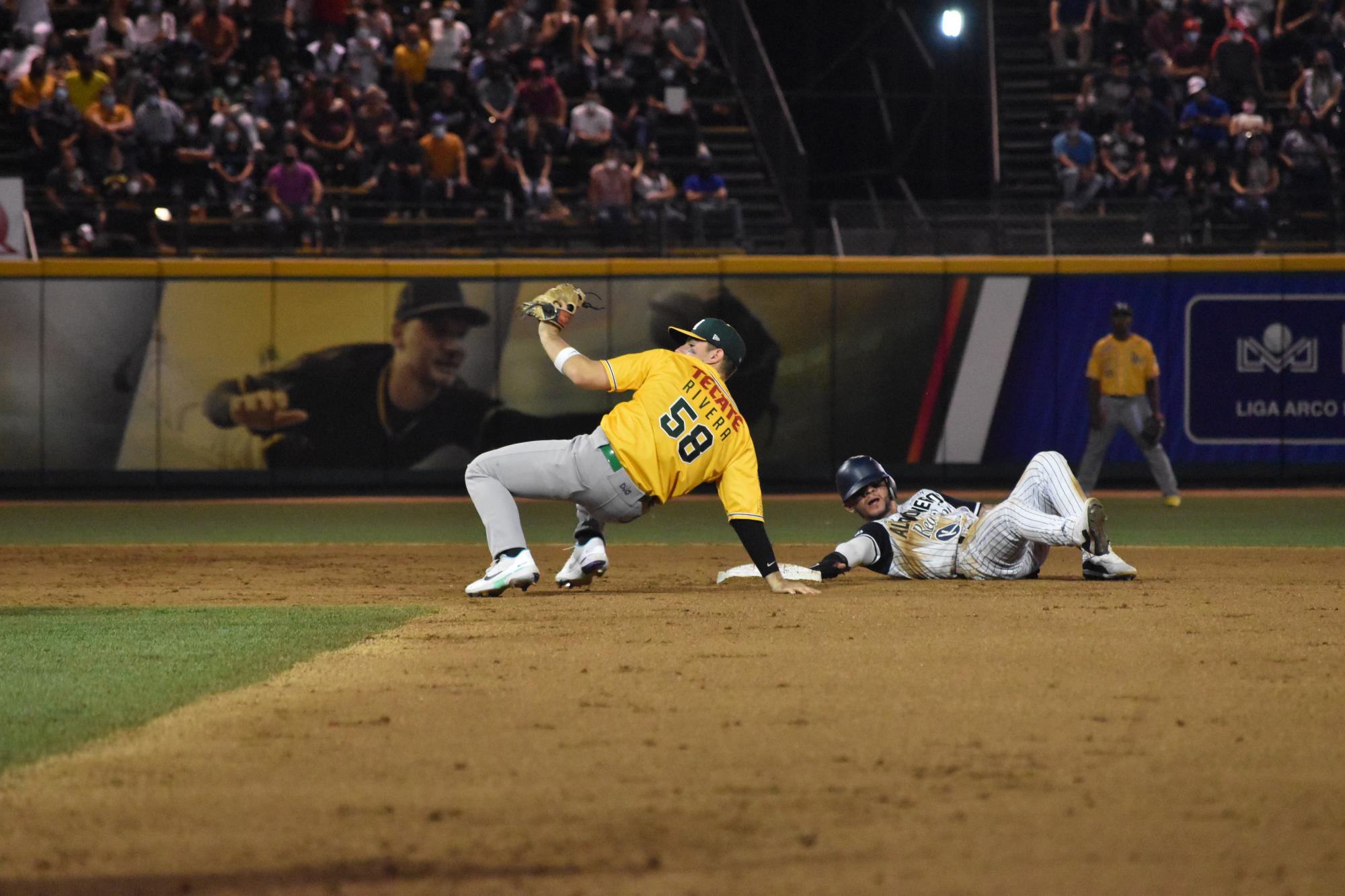 $!Algodoneros vence a Cañeros en extrainnings en el duelo inaugural