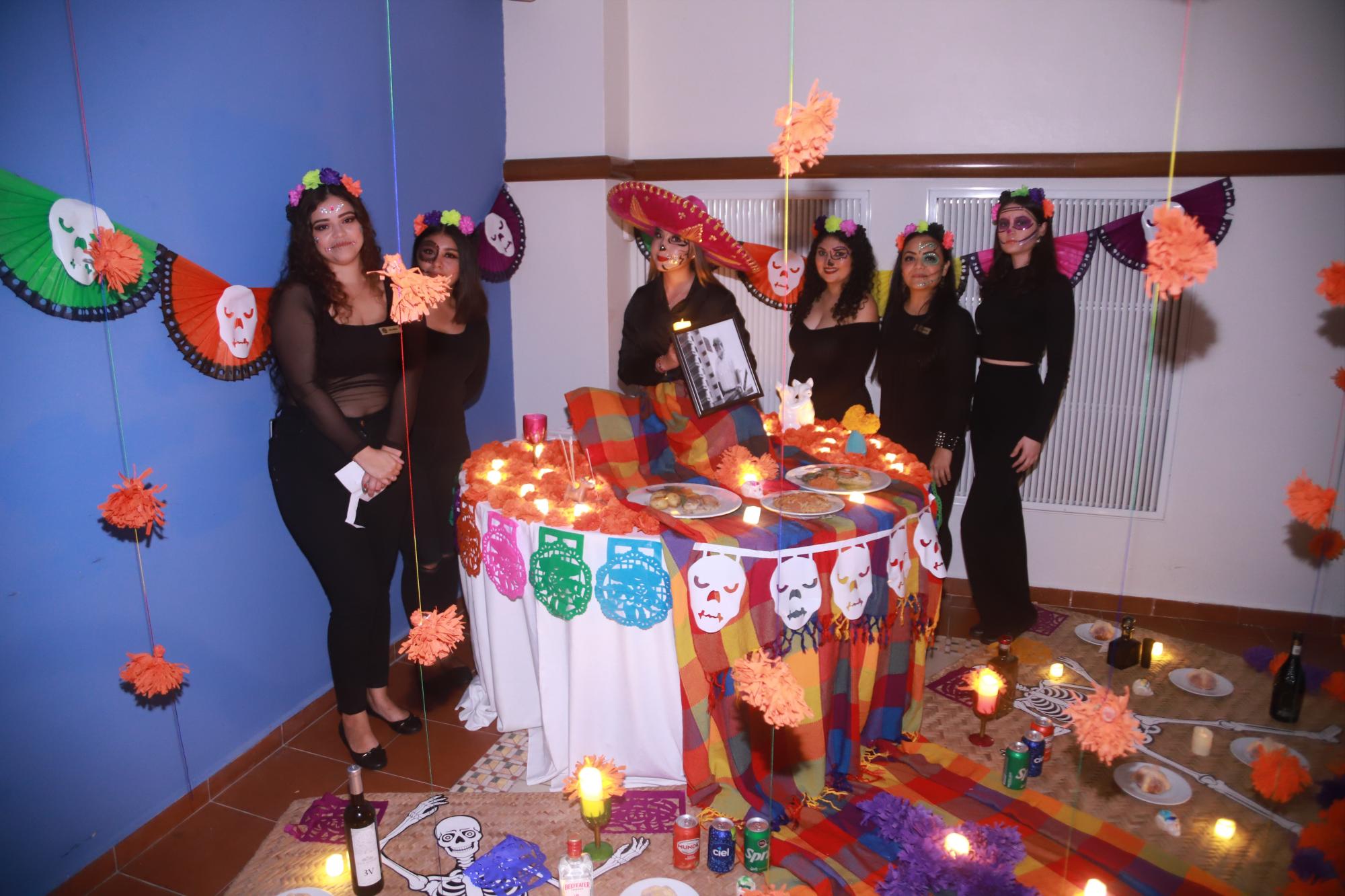 $!Yolanda Flores, Karen Contreras, Evelin Contreras, Rosalina Jaramillo, Lizbeth Rodríguez y Carolina Colonia de AyB Marina.
