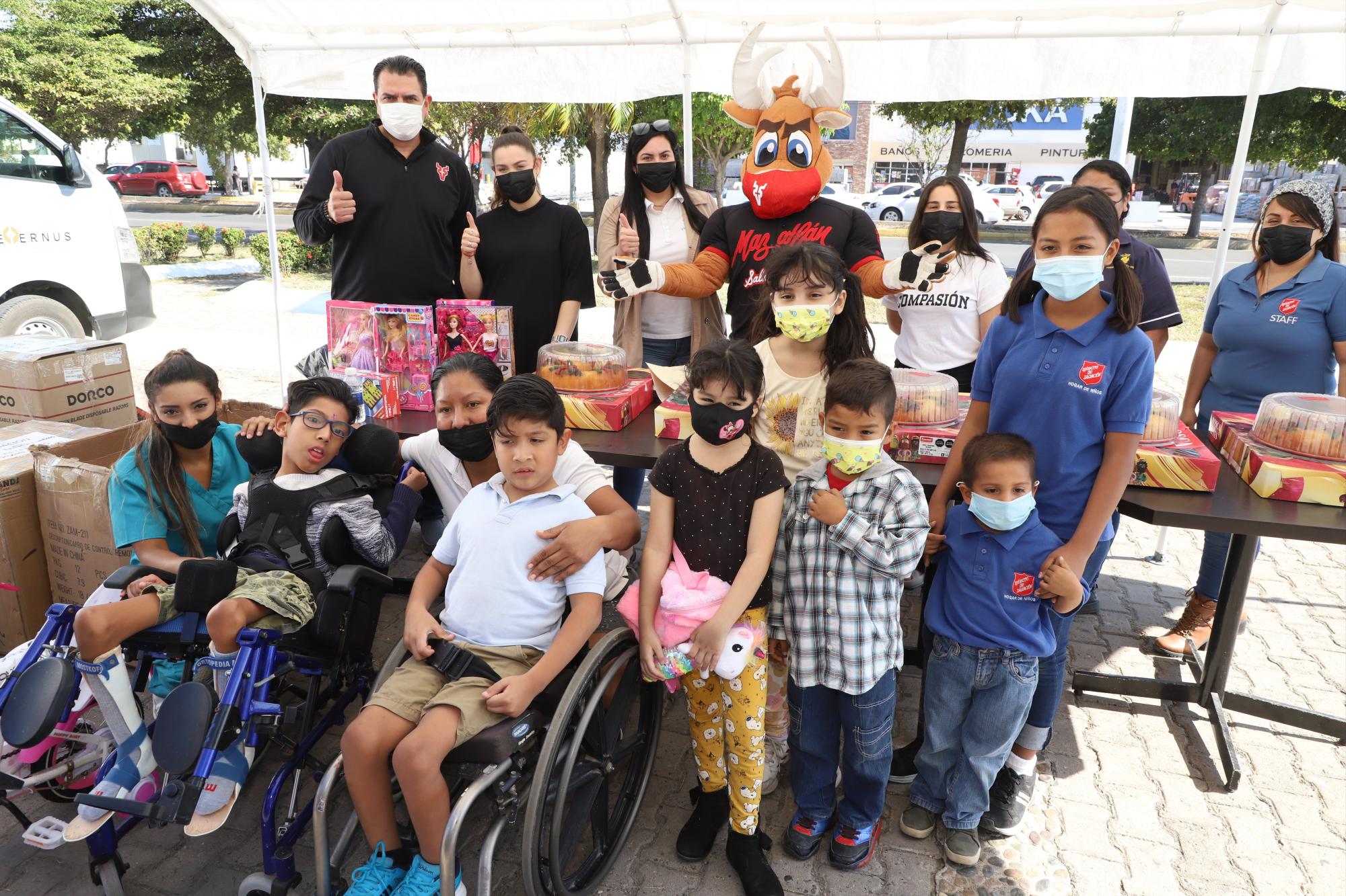 $!Club Venados y Aeternus Funerales se convirtieron en Reyes Magos.