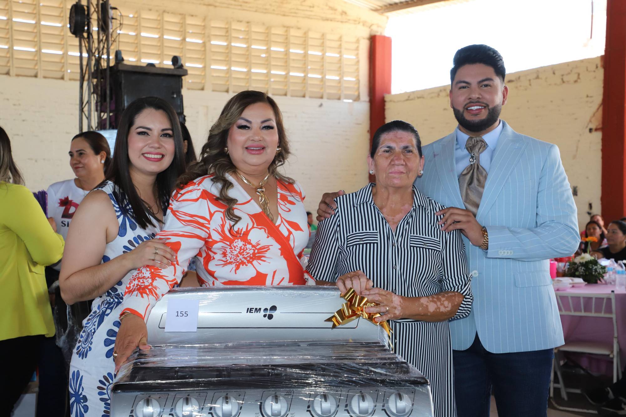 $!Festejan a mamás del municipio de Elota