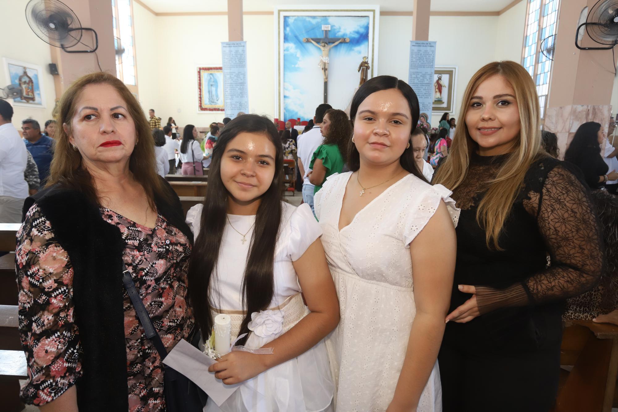 $!María Pardo, Danna Marisol Osuna, Citlaly Osuna y Yuriana Arámburo.
