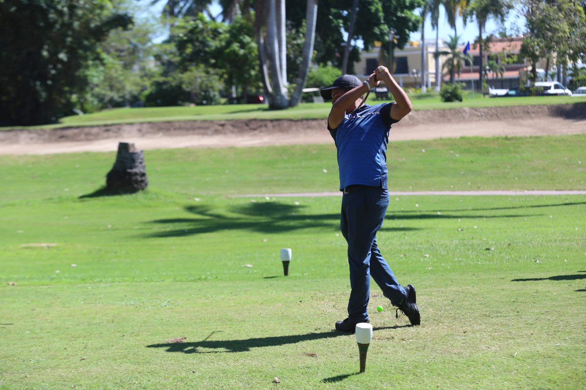 $!golf del cid