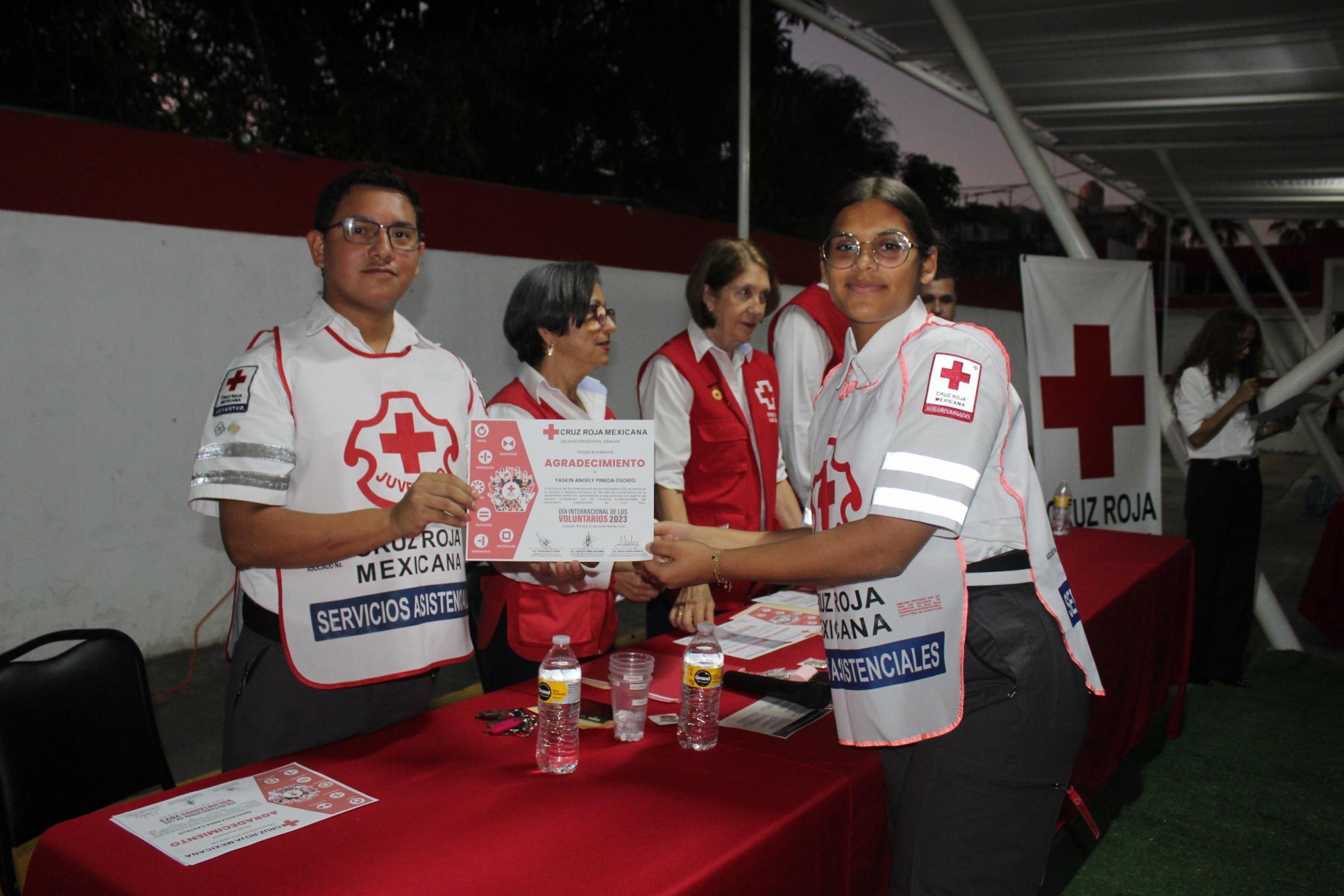 $!Cruz Roja Mazatlán entrega reconocimientos a voluntarios