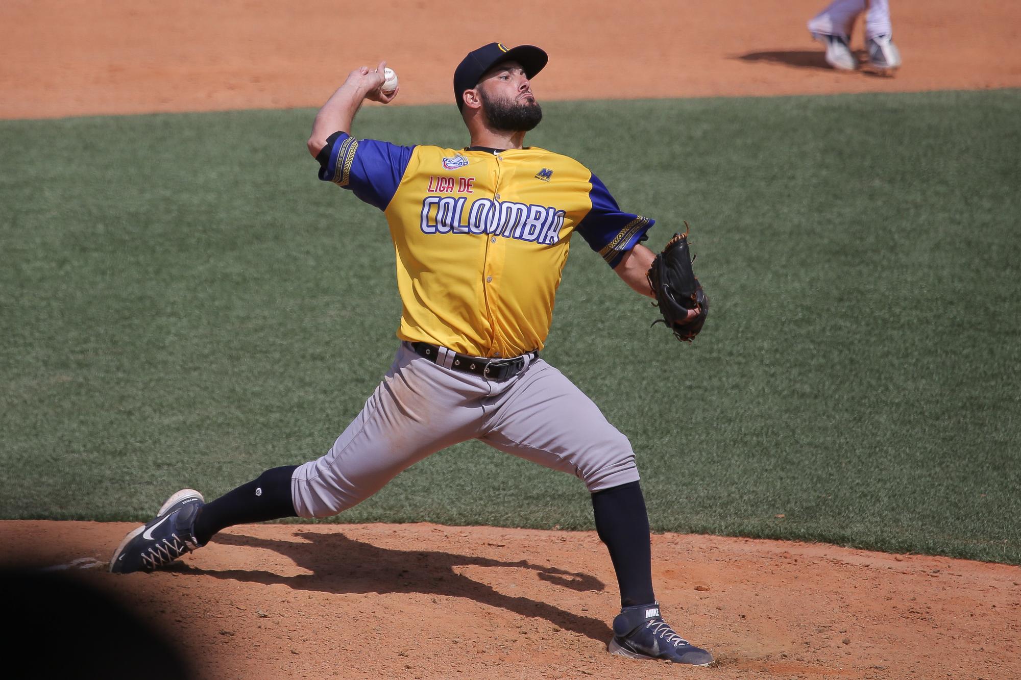 $!Manzanero decide triunfo de Colombia ante Curazao en 13 entradas