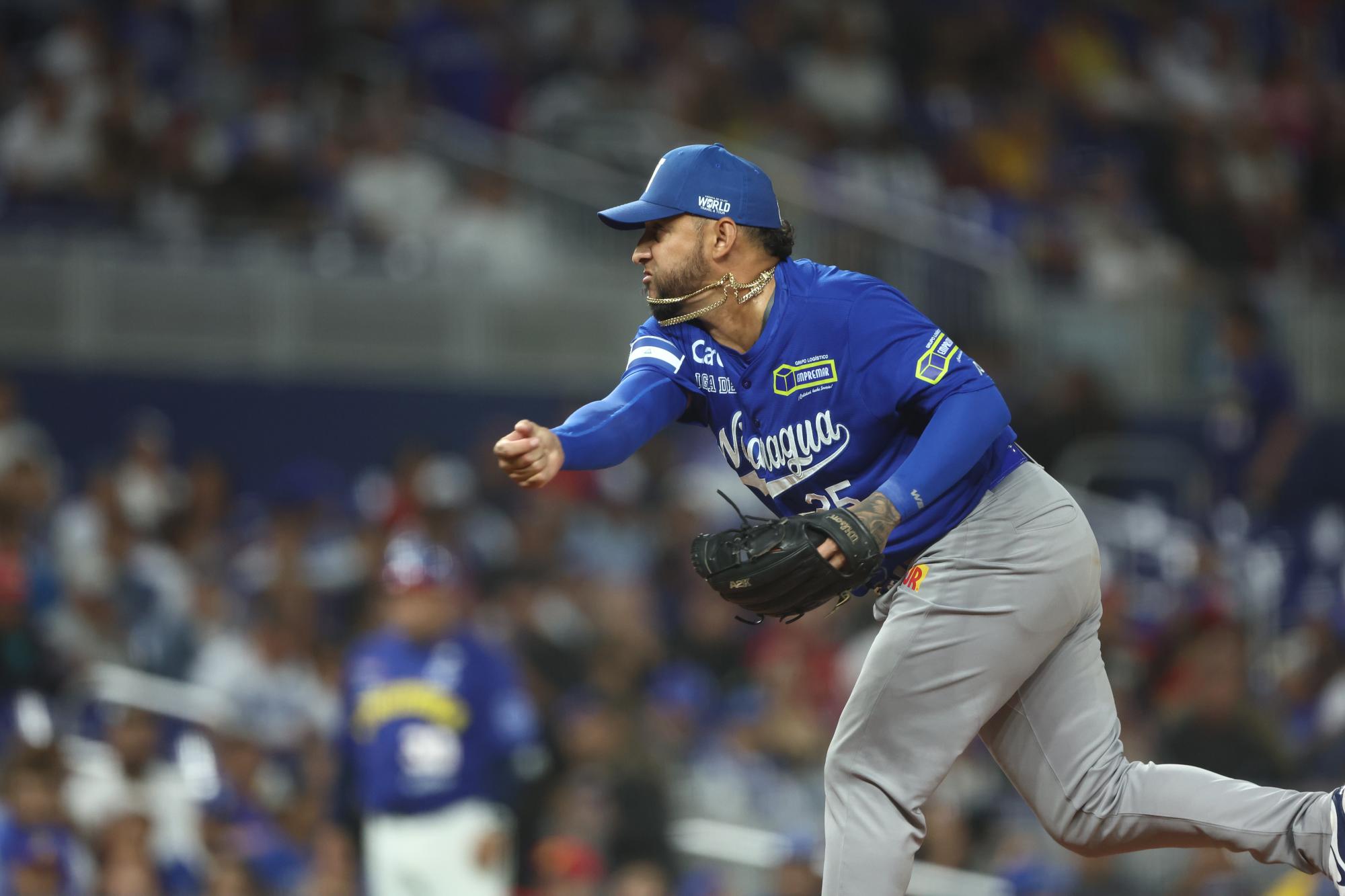 $!¡Ángel Padrón lanza segundo sin hit ni carrera en historia de Serie del Caribe!