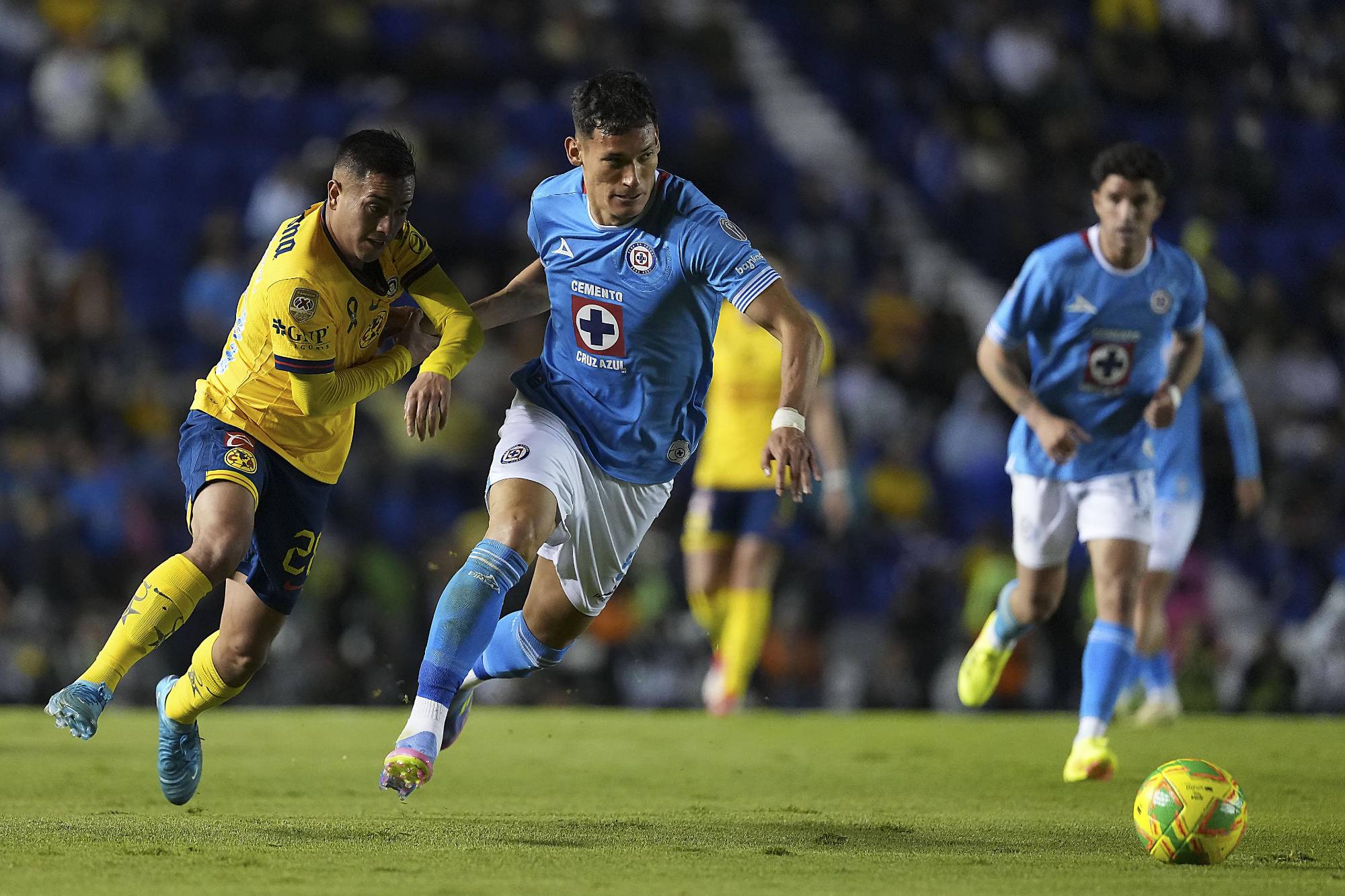 $!América y Cruz Azul cierran su trilogía con empate sin goles
