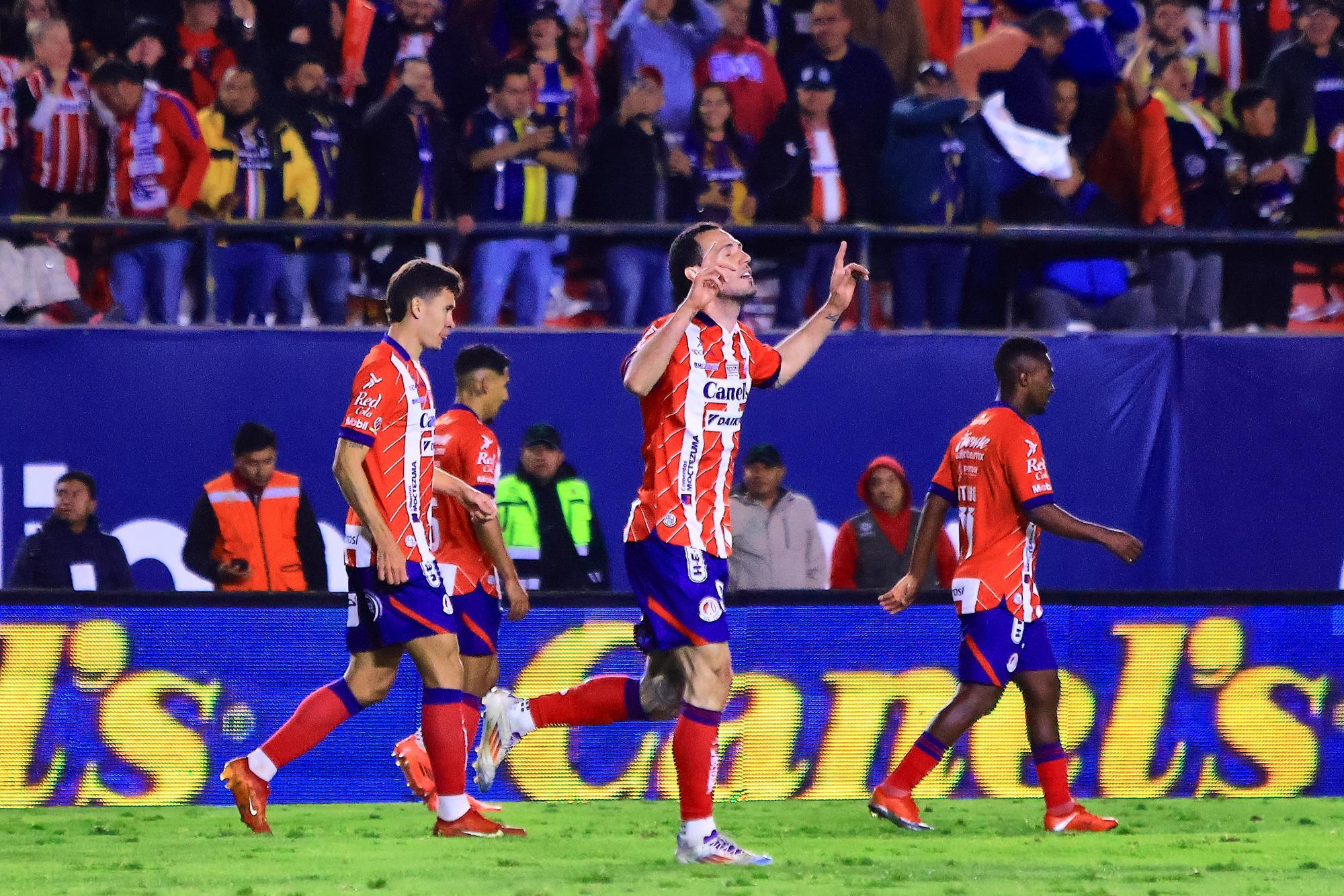 $!Con golazo, Atlético San Luis saca ventaja ante Rayados en la semifinal de ida