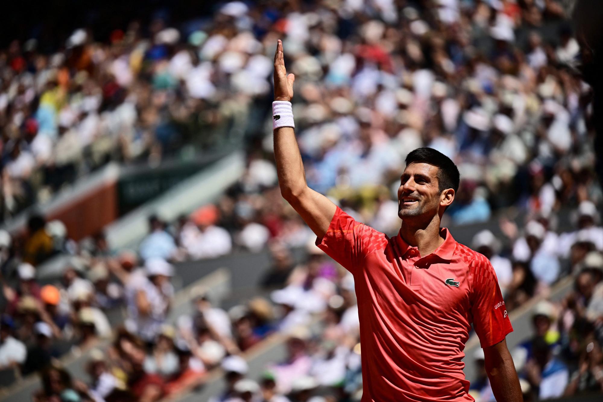 $!Djokovic llega a cuartos en París exhibiendo un gran nivel