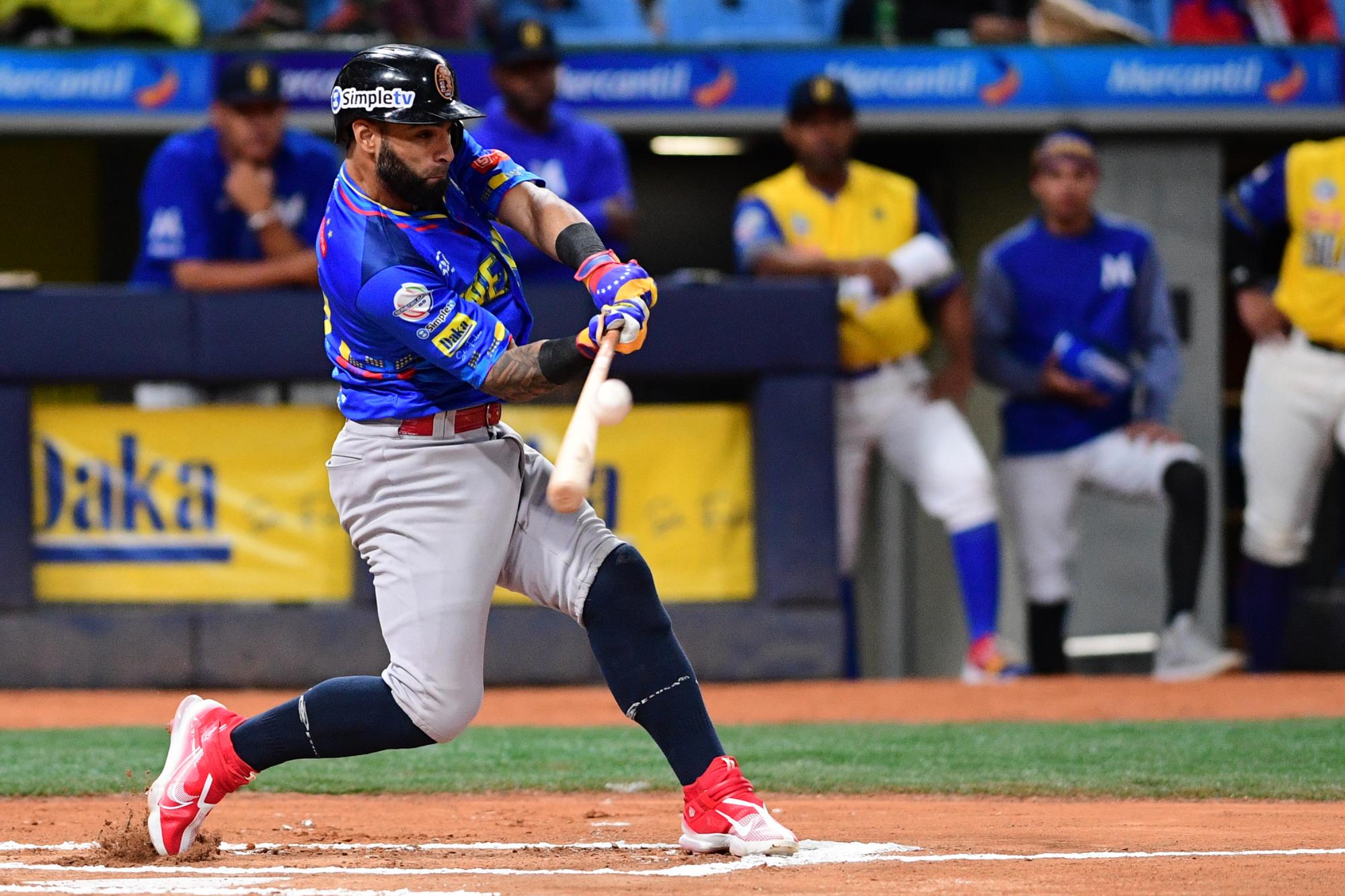 $!Venezuela vence a Colombia y define cupo en las semifinales de la Serie del Caribe
