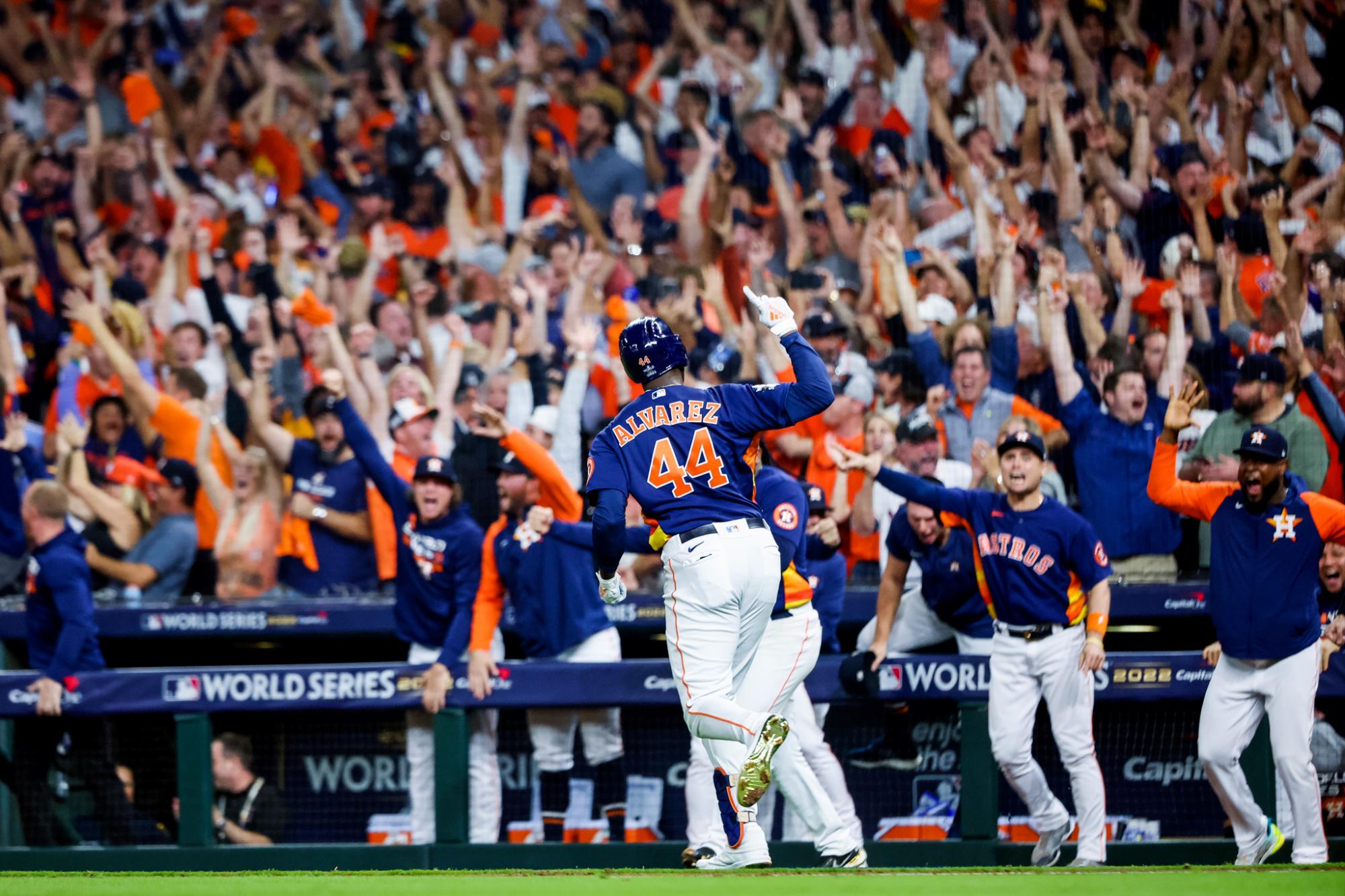 $!¡Astros de Houston y José Urquidy son campeones de la Serie Mundial!