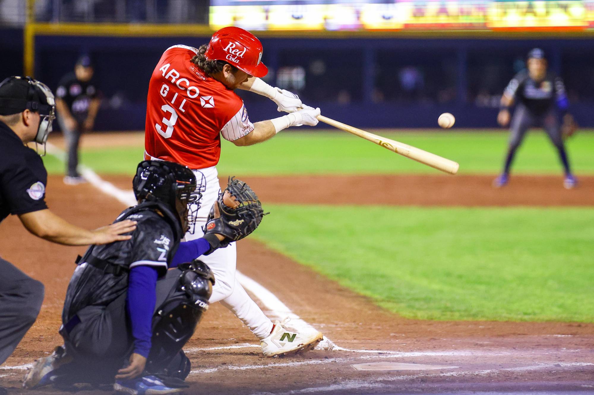 $!México blanquea a Dominicana y mantiene su invicto en la Serie del Caribe