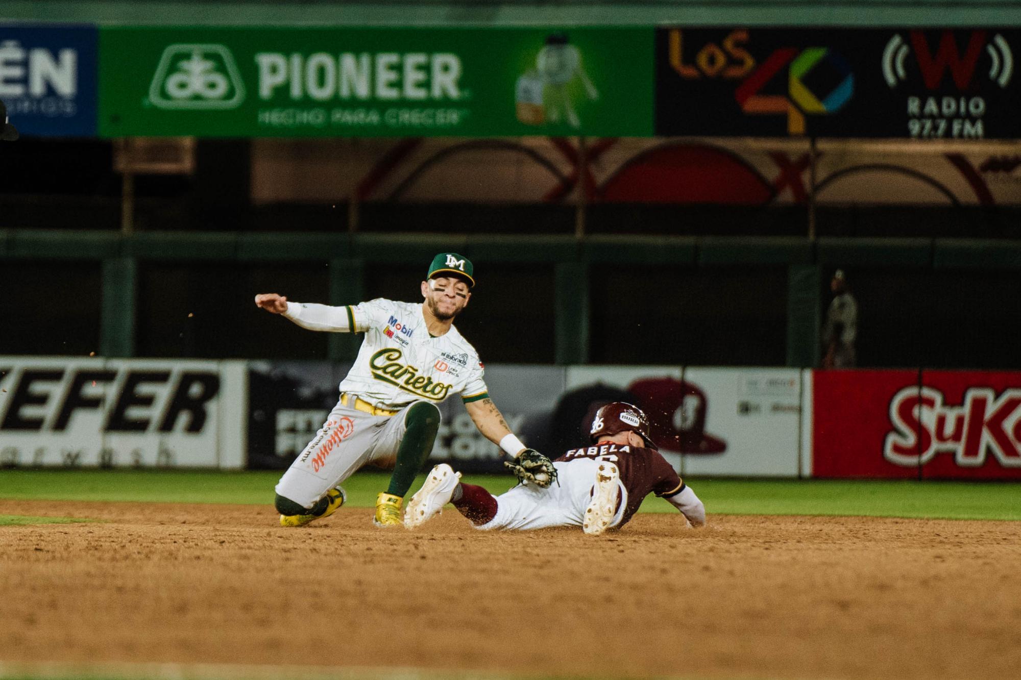 $!Cañeros de Los Mochis barre a Tomateros de Culiacán