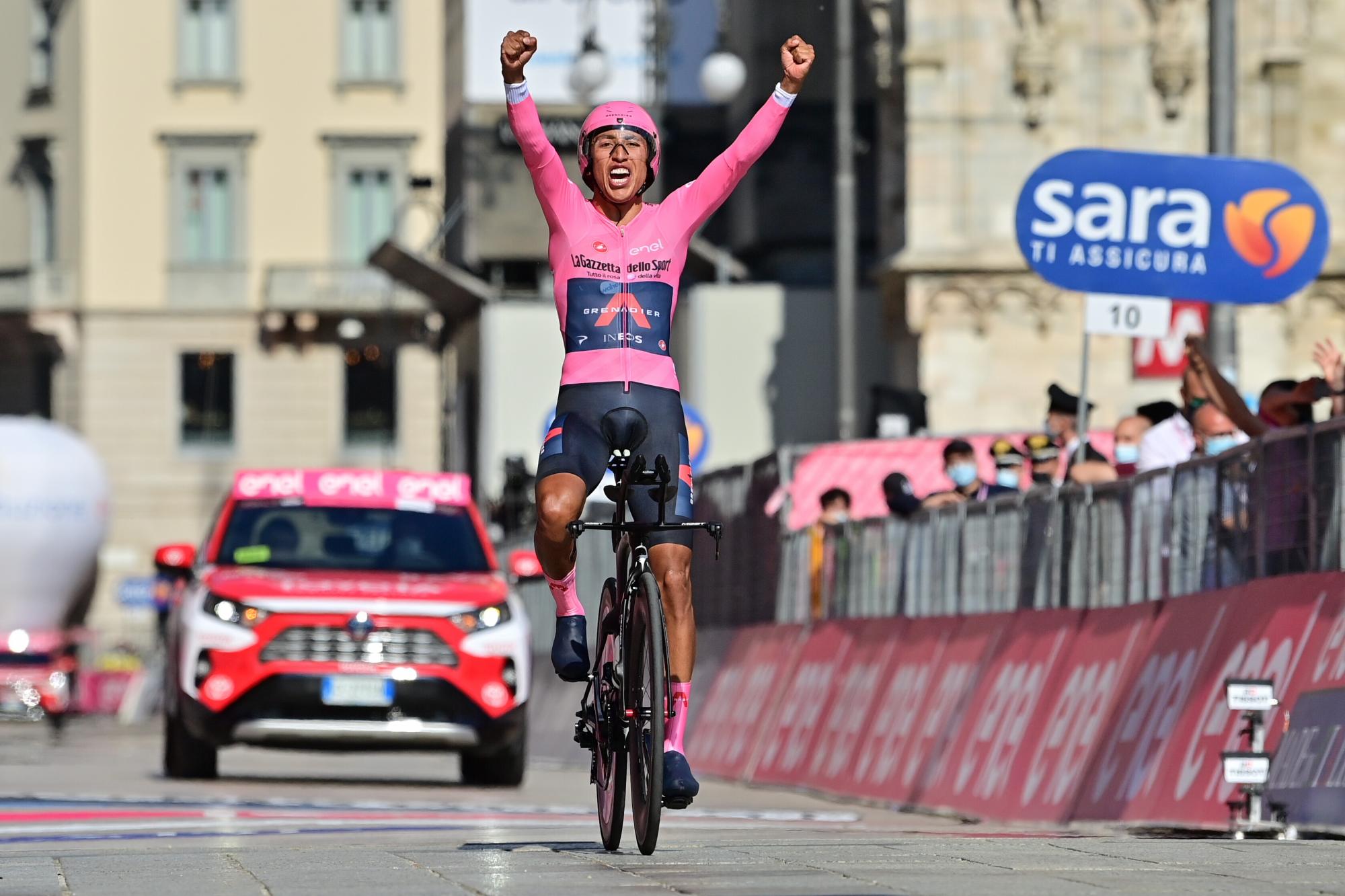 $!Colombiano Egan Bernal triunfa en el Giro d’Italia 2021