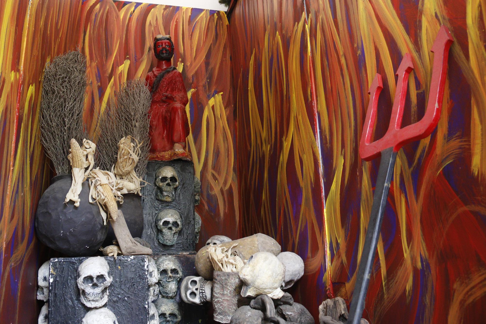 $!Lucifer es representado en el Nacimiento.