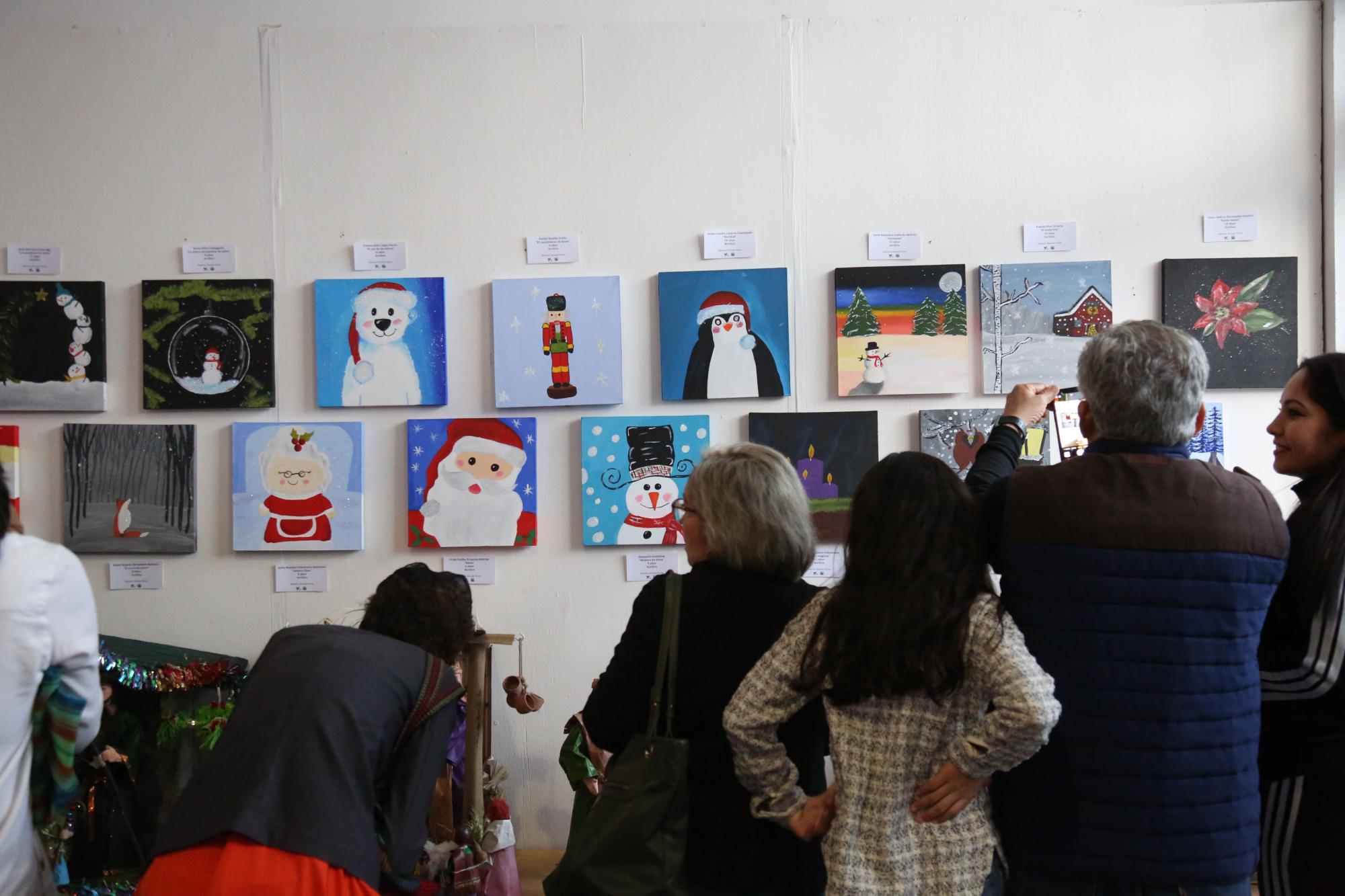 $!Se inauguró una exposición navideña.