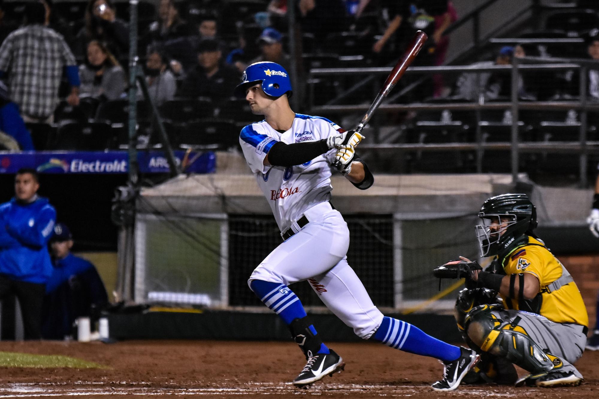 $!Yaquis tumba caña en el primero de la serie