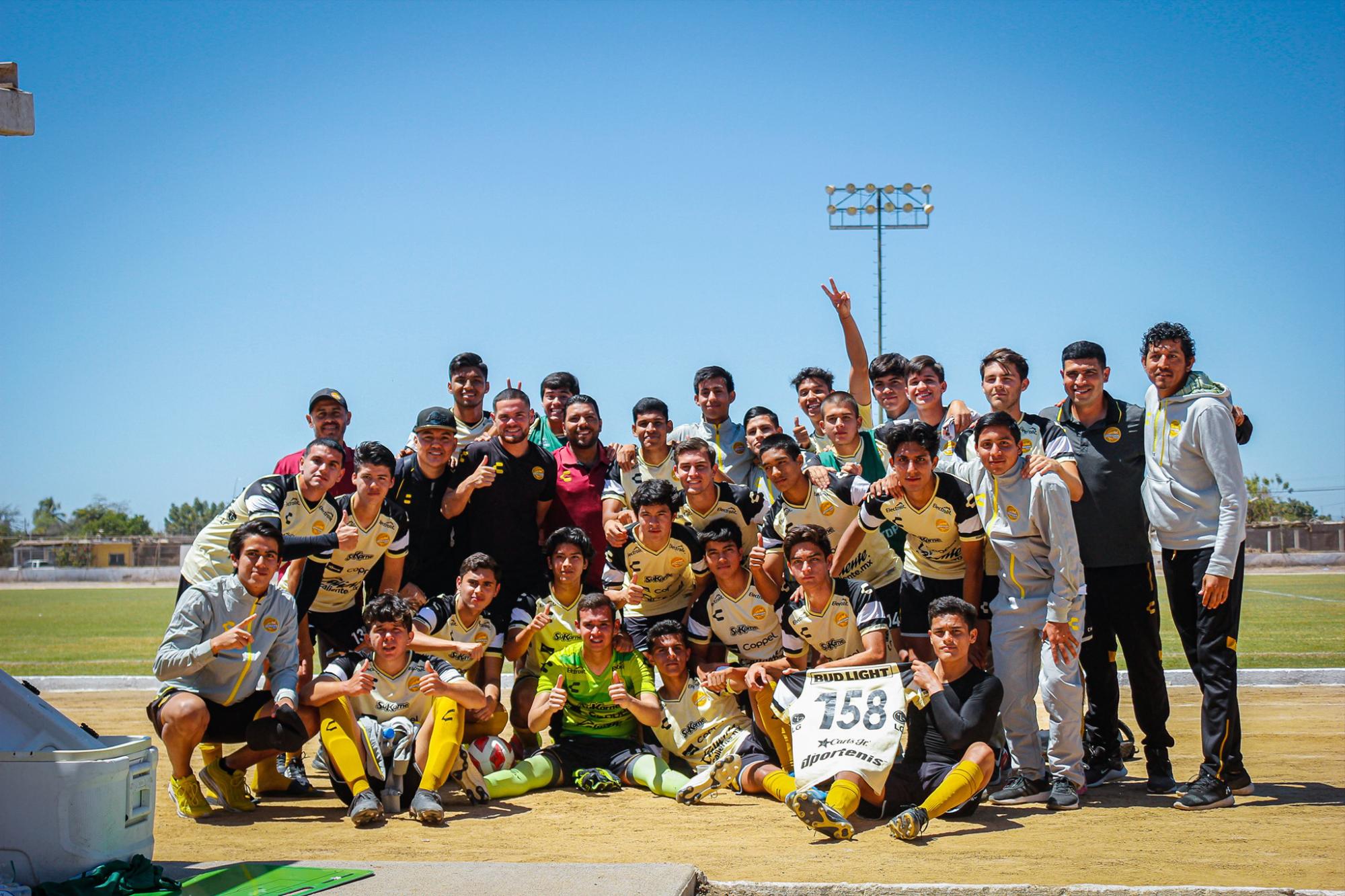 $!Dorados de Sinaloa llega a 15 partidos sin perder en la TDP
