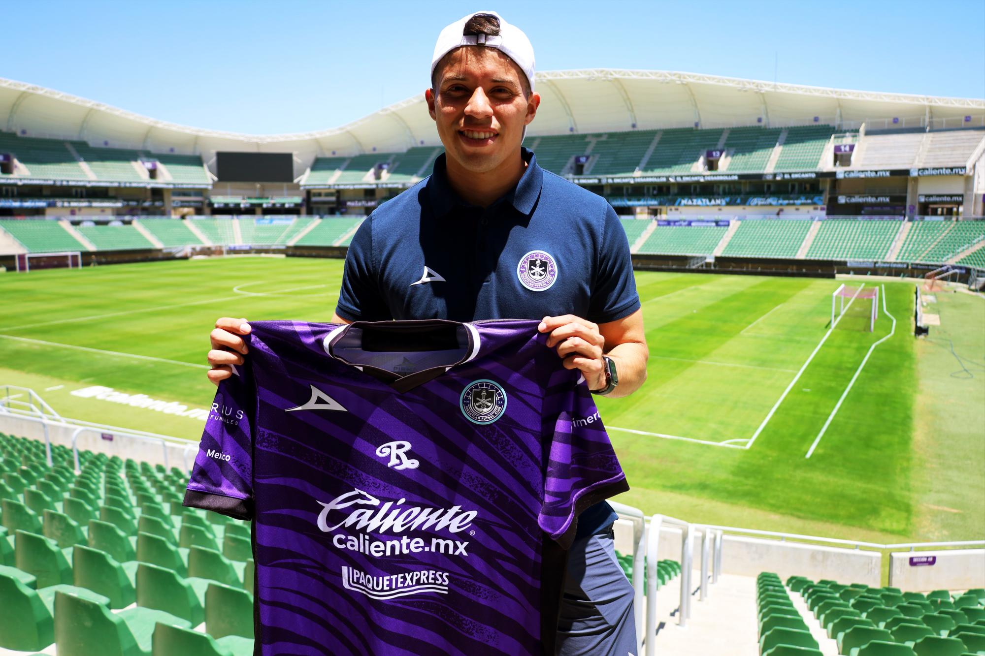 $!Bryan Colula renueva con Mazatlán FC por tres años más