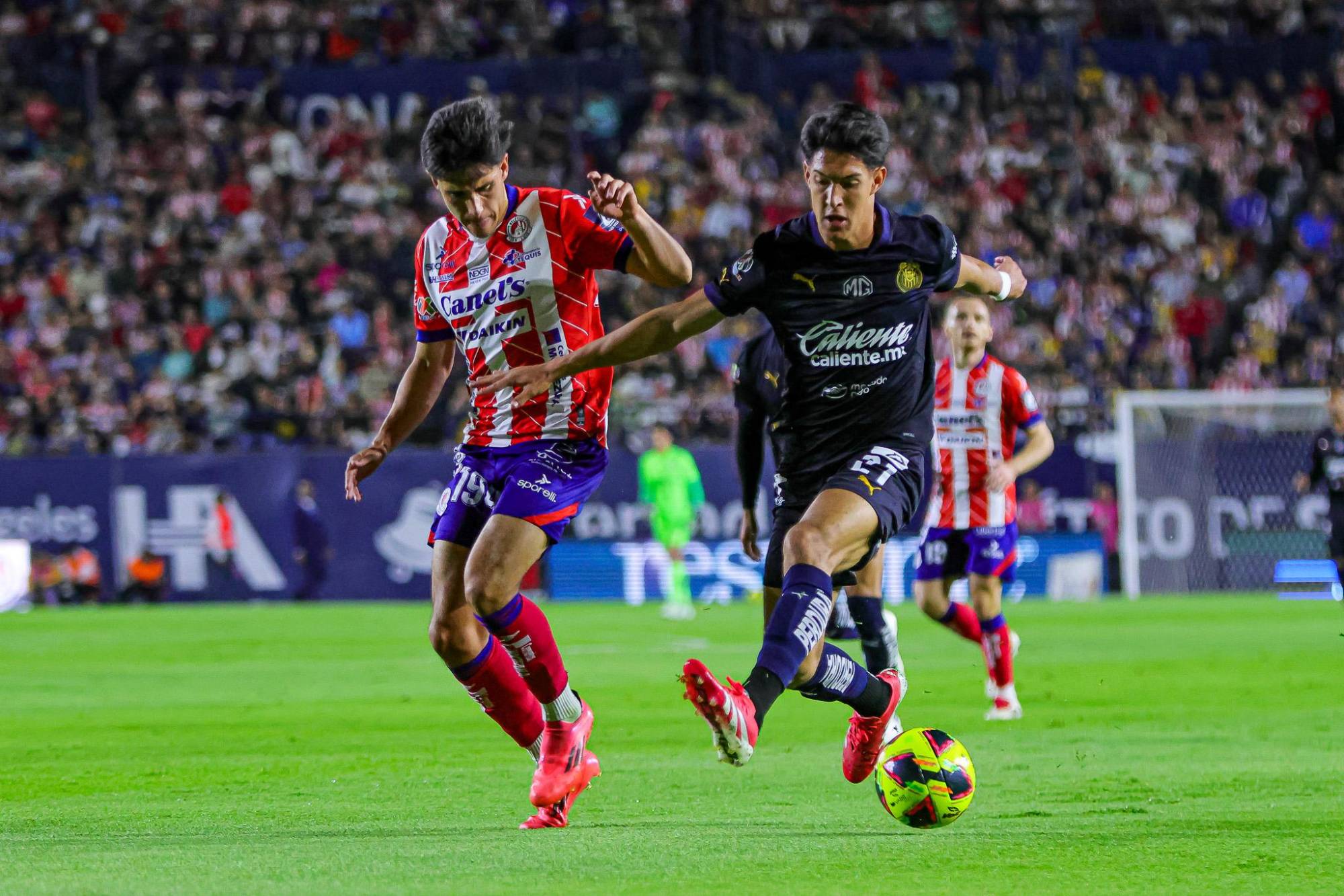 $!San Luis sorprende a Chivas, Toluca golea a Querétaro