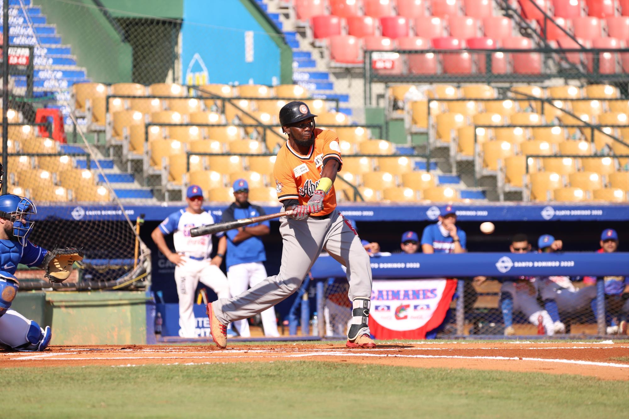 $!Caimanes de Colombia deja en el terreno a Astronautas de Panamá para seguir invicto en la Serie del Caribe