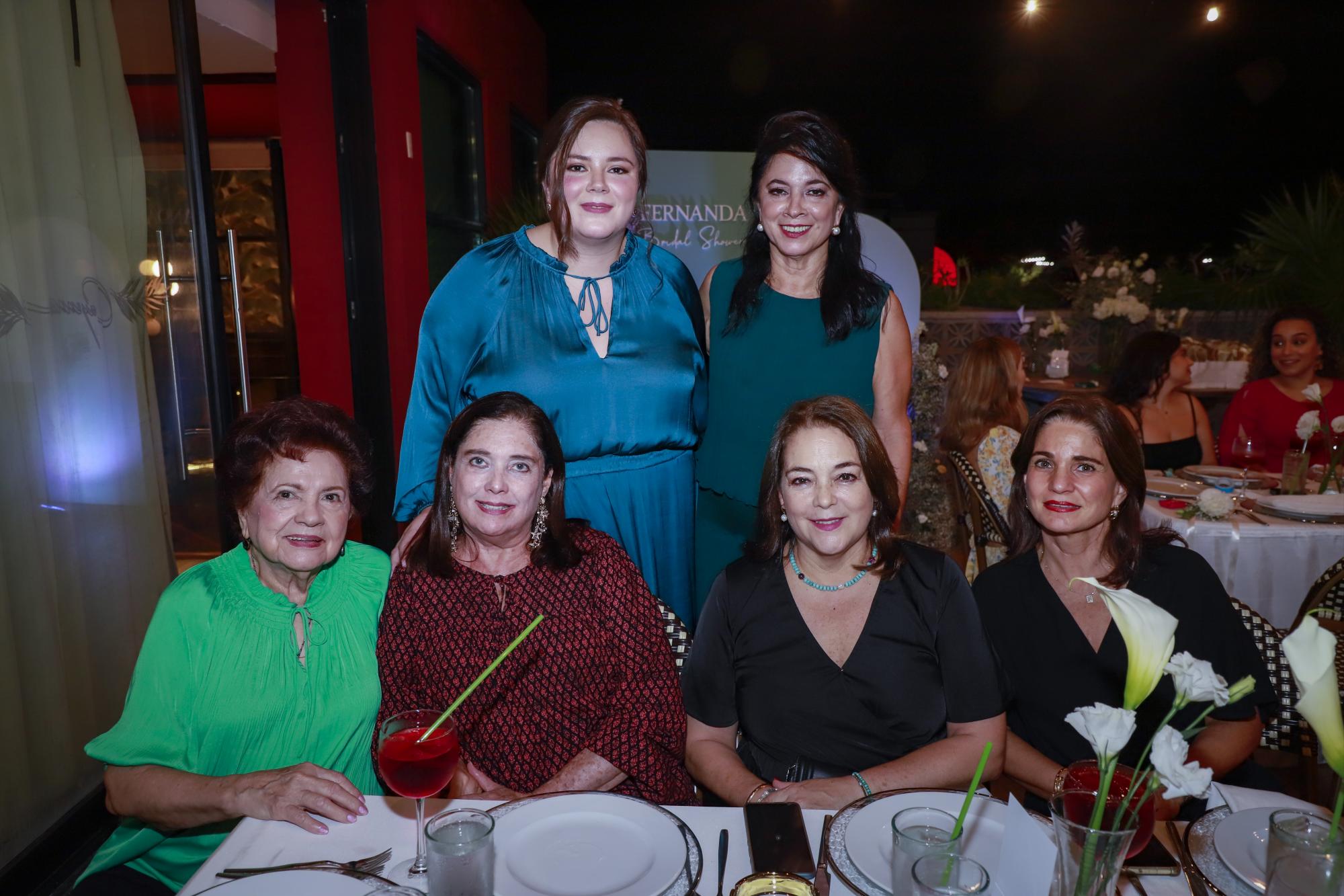 $!Teresa de Acha, Maye de Pineda, Cecilia Vega de Padilla y Lucía Ruibal de Martínez.