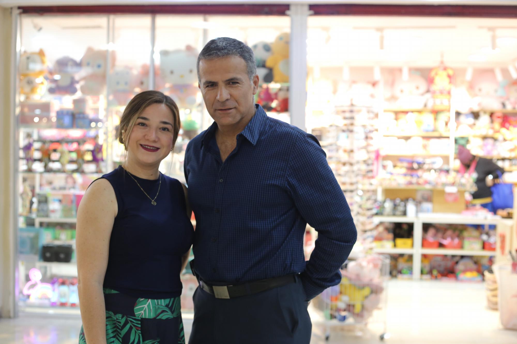 $!Israel Sandoval y Adriana Osuna.