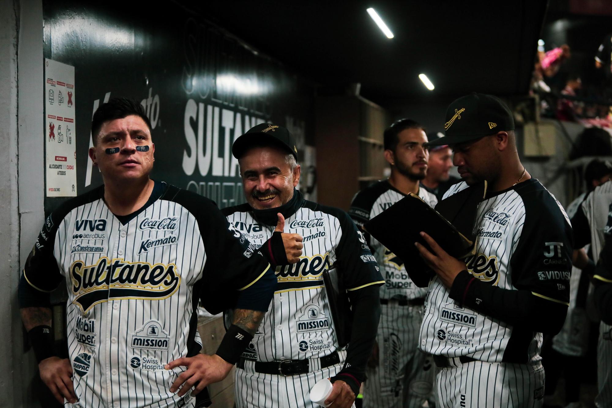 $!Algodoneros de Guasave y Tomateros de Culiacán inician su camino en busca de la final de la LMP