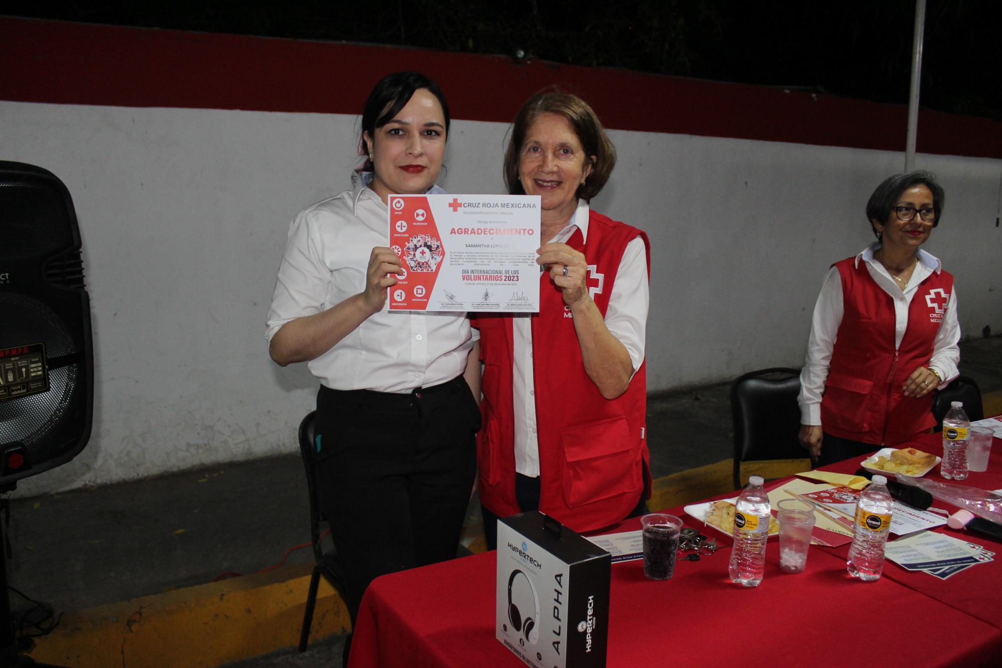 $!Cruz Roja Mazatlán entrega reconocimientos a voluntarios