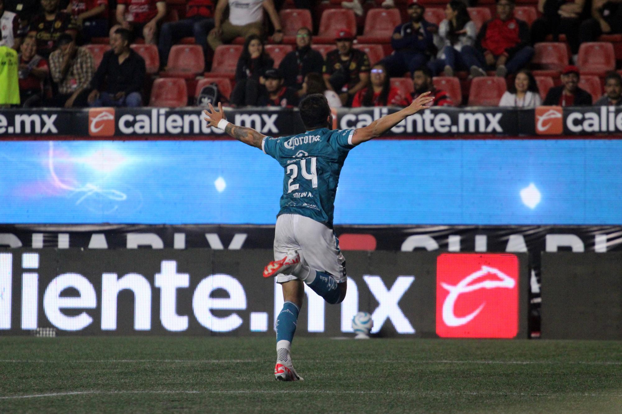 $!Mazatlán y Xolos se reparten puntos en juego de bostezo
