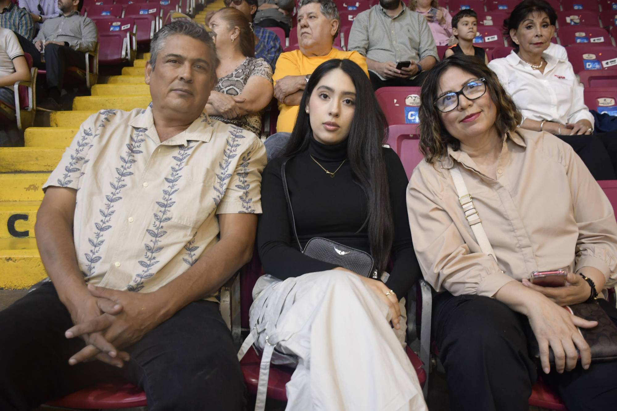 $!Carlos Treviño, Karisa Treviño y Liliana Rubio.