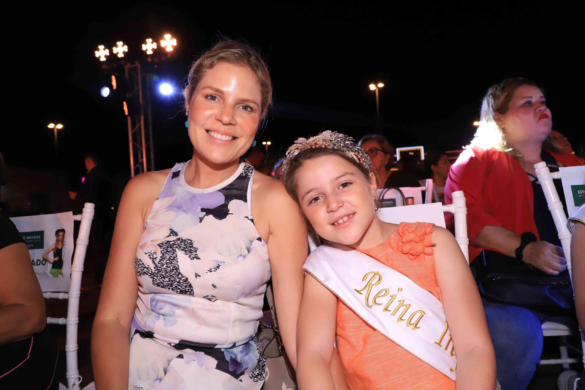 $!Natalia García de Velarde y su hija, Ana Paula Velarde.