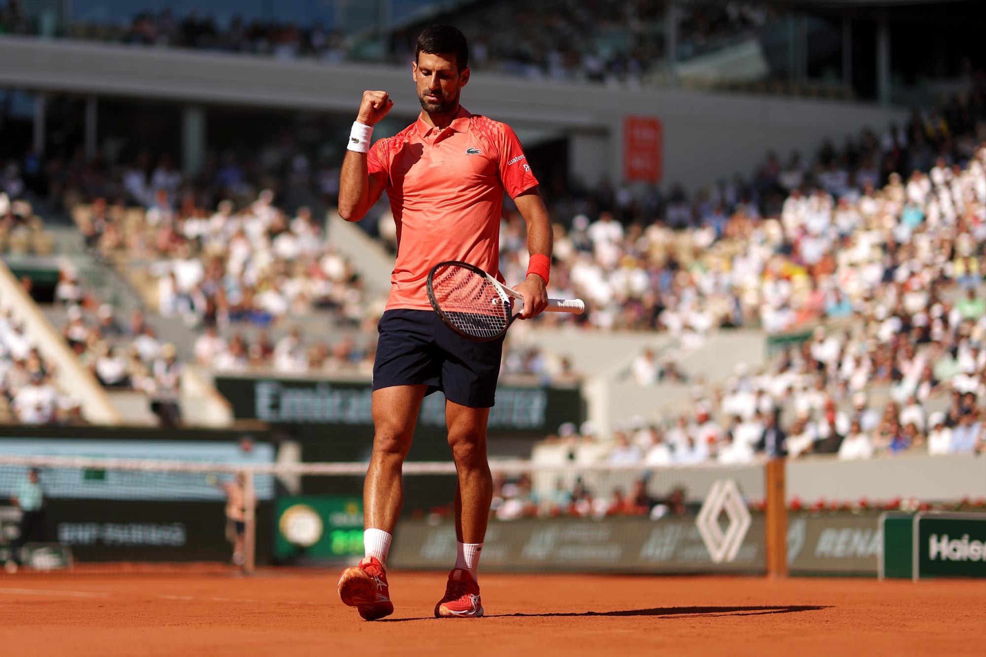 $!Djokovic supera a un exigente Davidovich en Roland Garros