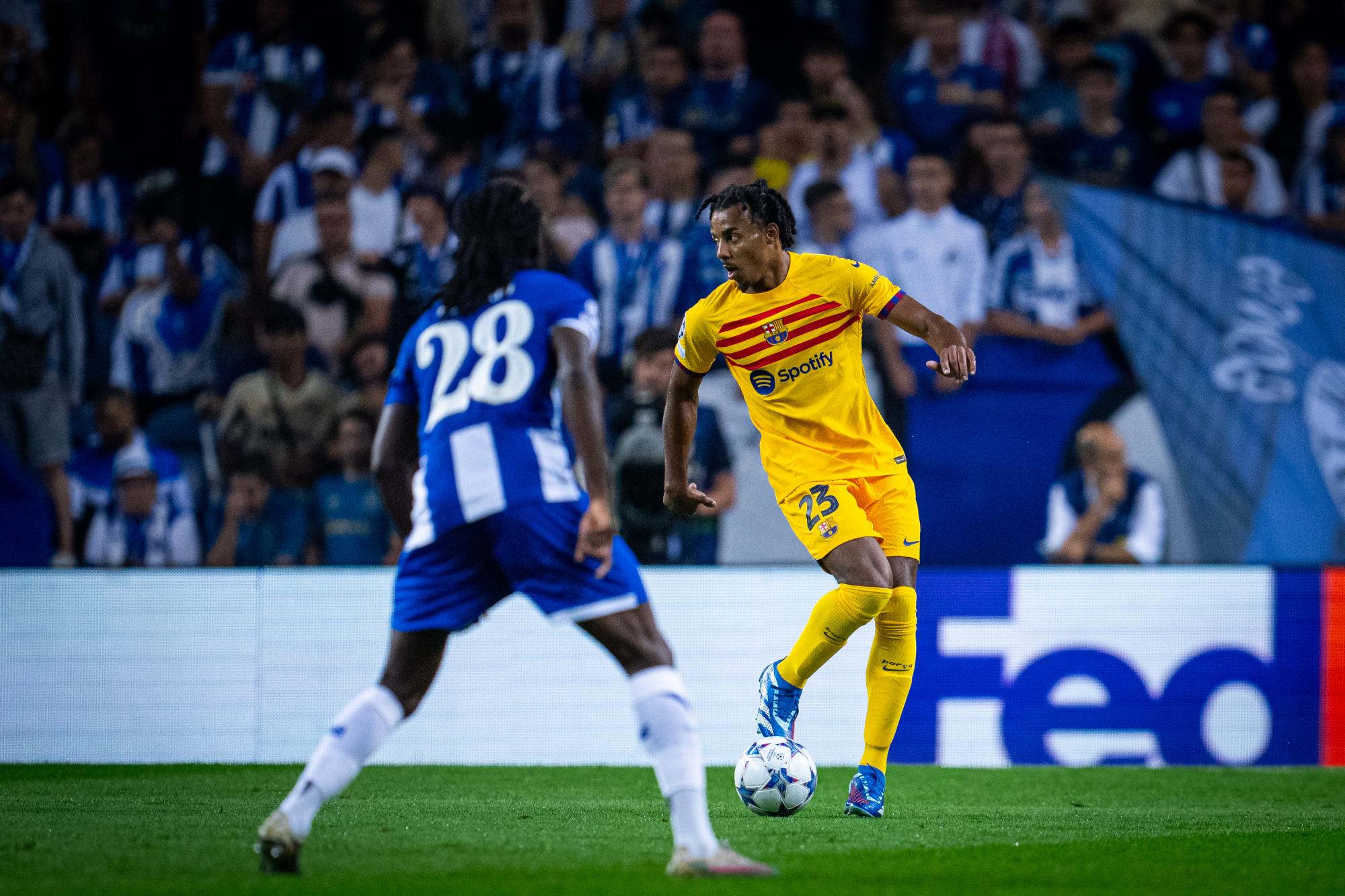 $!Barcelona aprovechó ‘regalo’ del Porto y con sufrimiento ganó 1-0 de visita