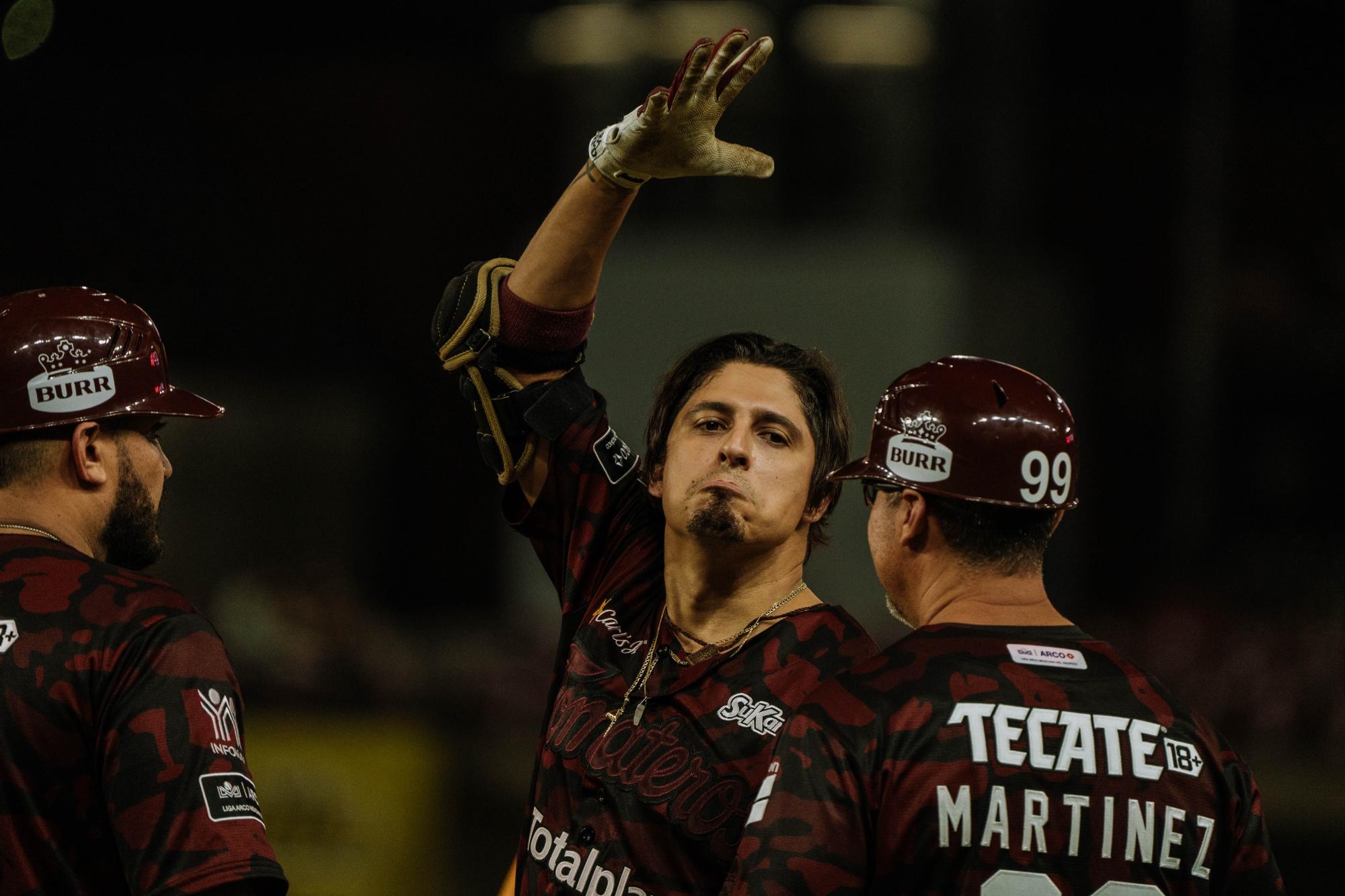 $!Tomateros rescata el juego del orgullo ante Mayos