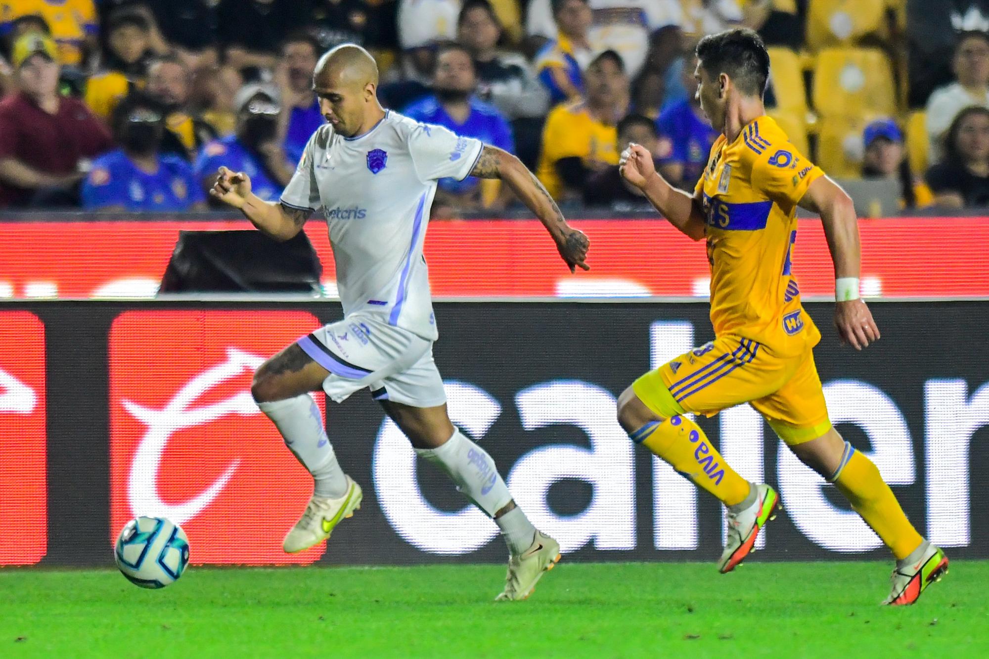 $!Tigres empató sin goles con Juárez, pero dormirá como líder