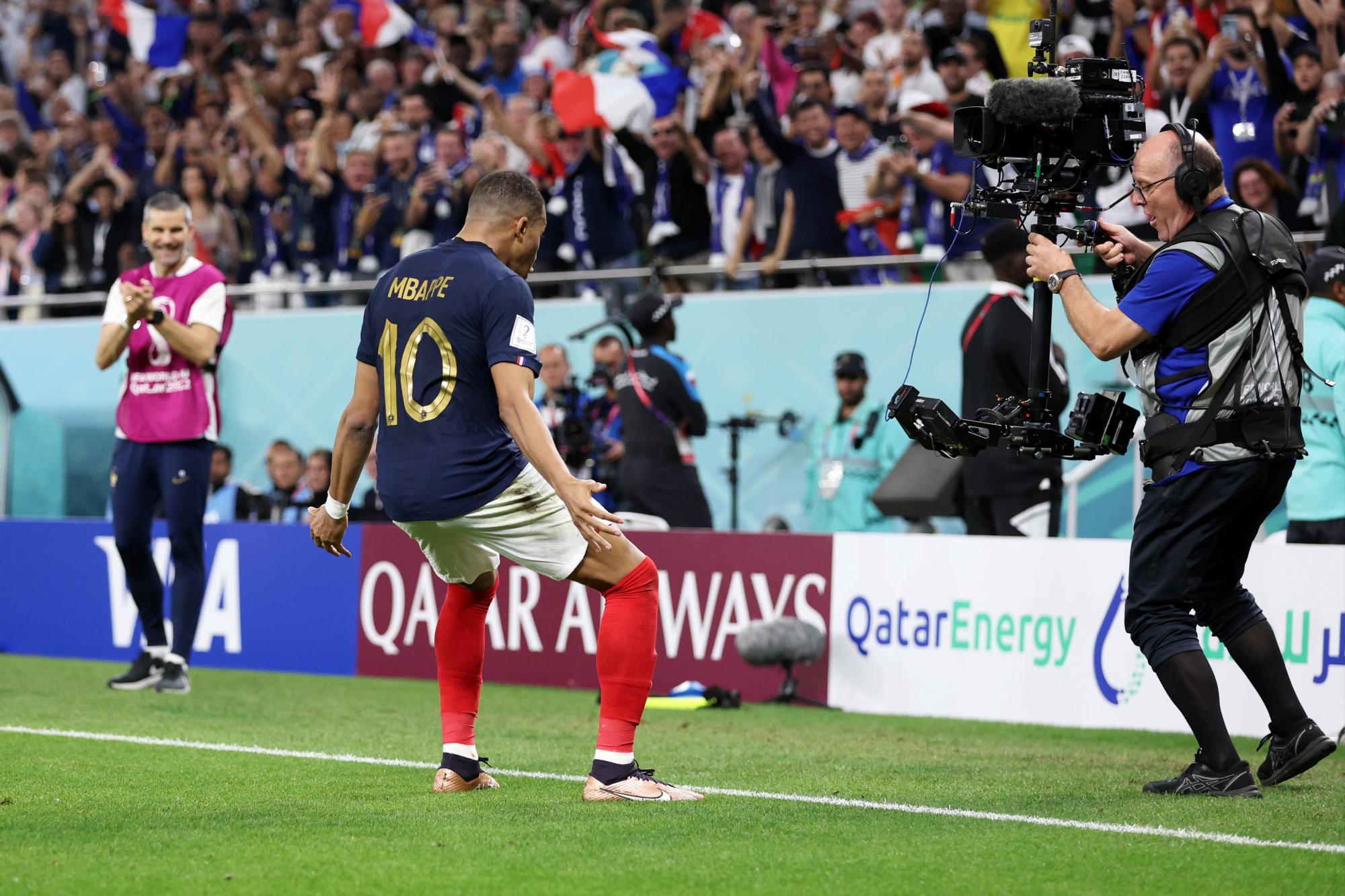 $!Francia vence a Polonia con doblete de Mbappé y avanza a cuartos