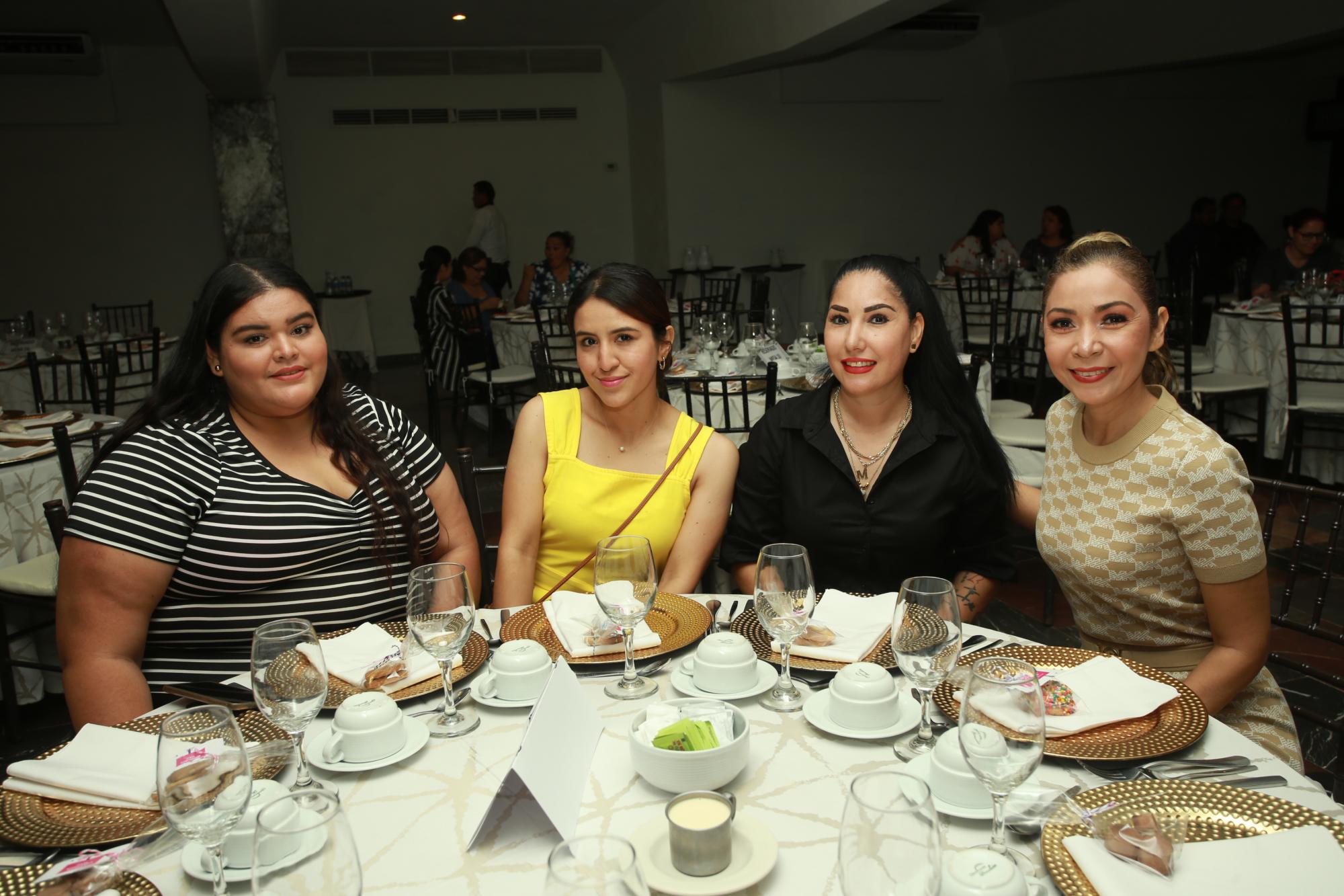 $!Lupita Zamora, Jassel Bastidas, Marisol Lizárraga y Ninfa Padrón.
