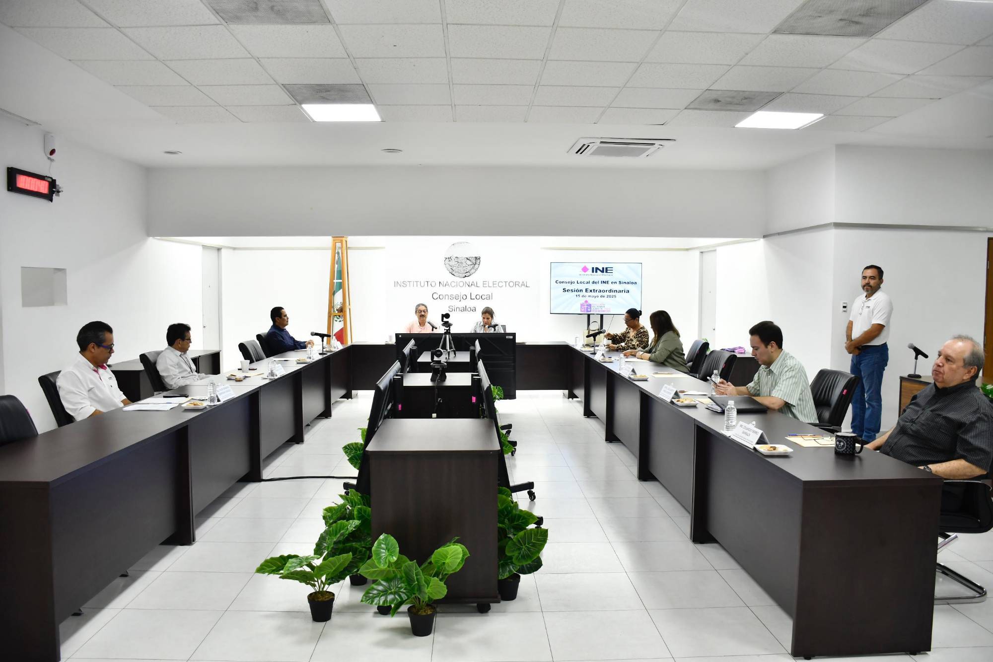$!Suma INE Sinaloa 2 mil 283 Observadores Electorales para elecciones del Poder Judicial