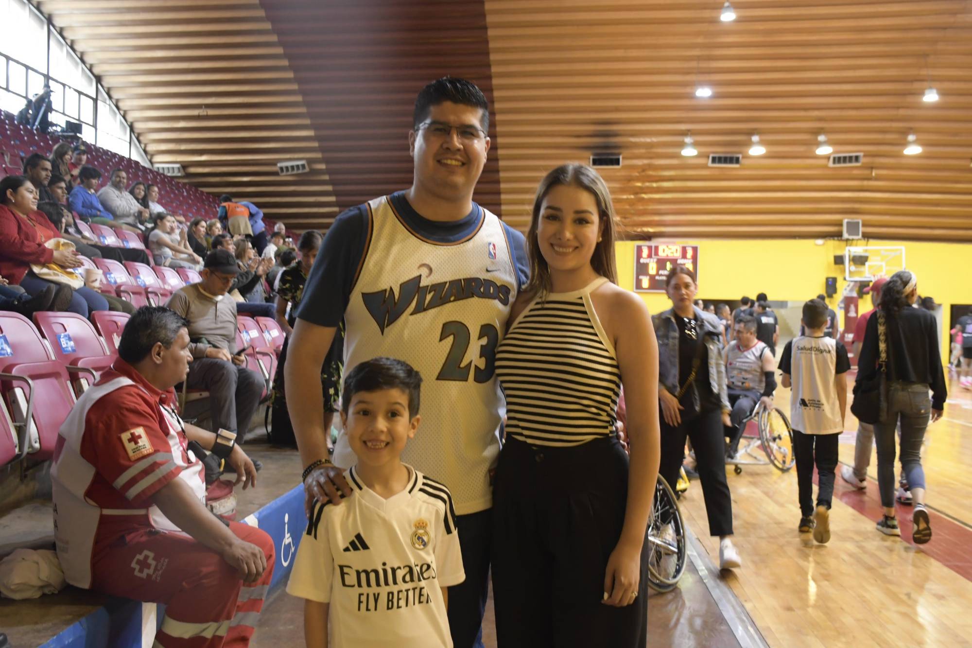 $!Fernando Álvarez y Casandra Bodart con el pequeño Fernando.